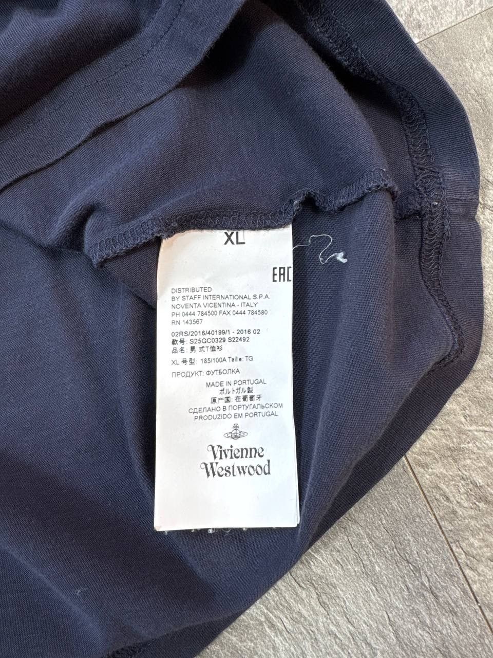 Vivienne Westwood Vivienne Westwood Vintage Logo Orb T-Shirt Men Size XL Blue Size US XL / EU 56 / 4 - 5 Thumbnail