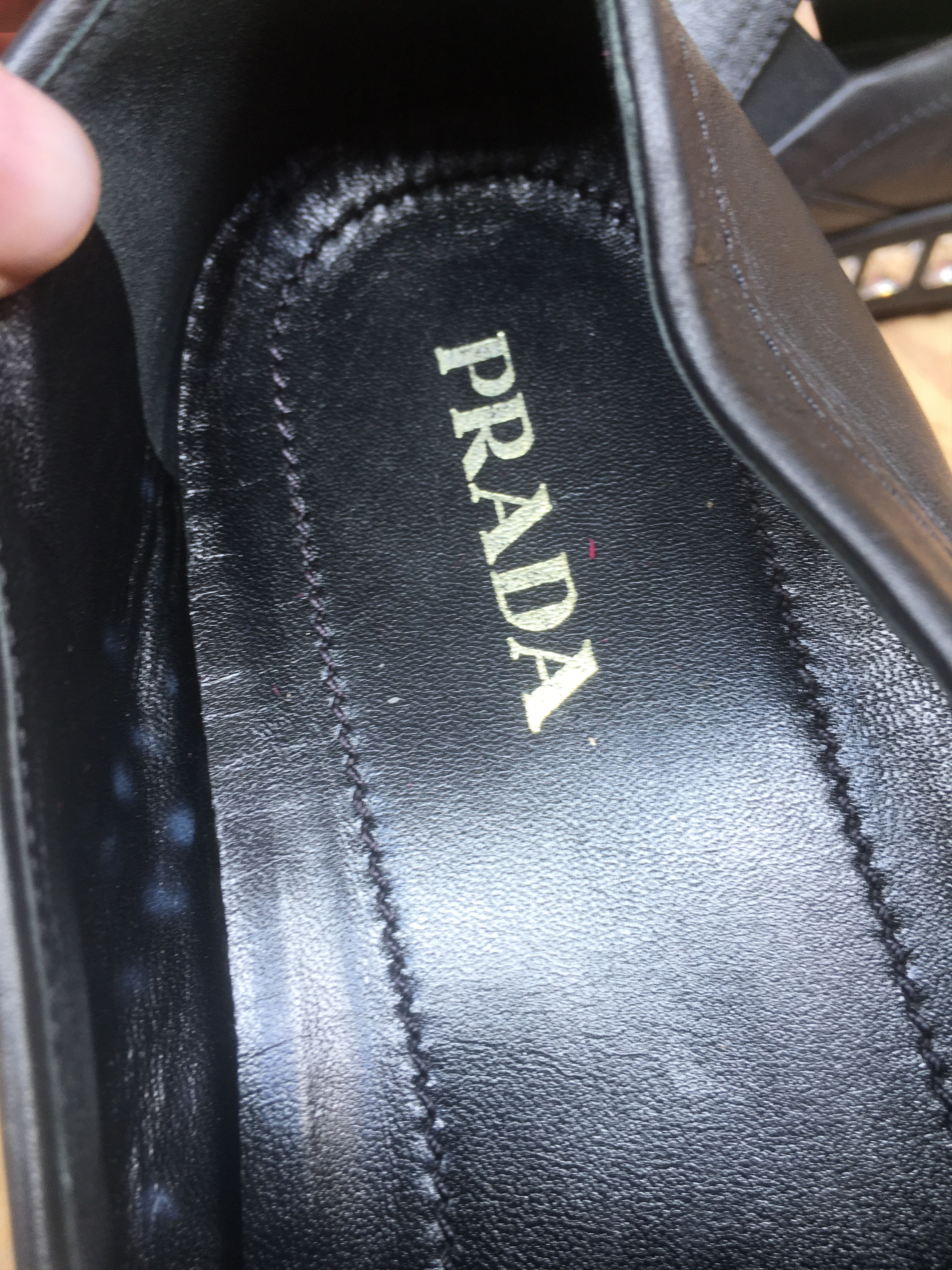 Prada PRADA Black women's Leather Casual Sneakers Uk 4 EUR 37 US 7 Size US 7 / IT 37 - 15 Thumbnail