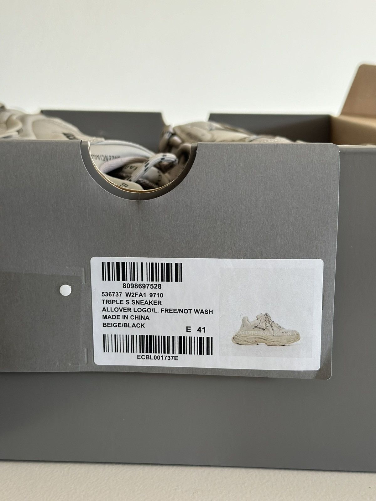 Balenciaga Balenciaga Triple S All Over Logo Sneaker Size US 8 / EU 41 - 11 Thumbnail