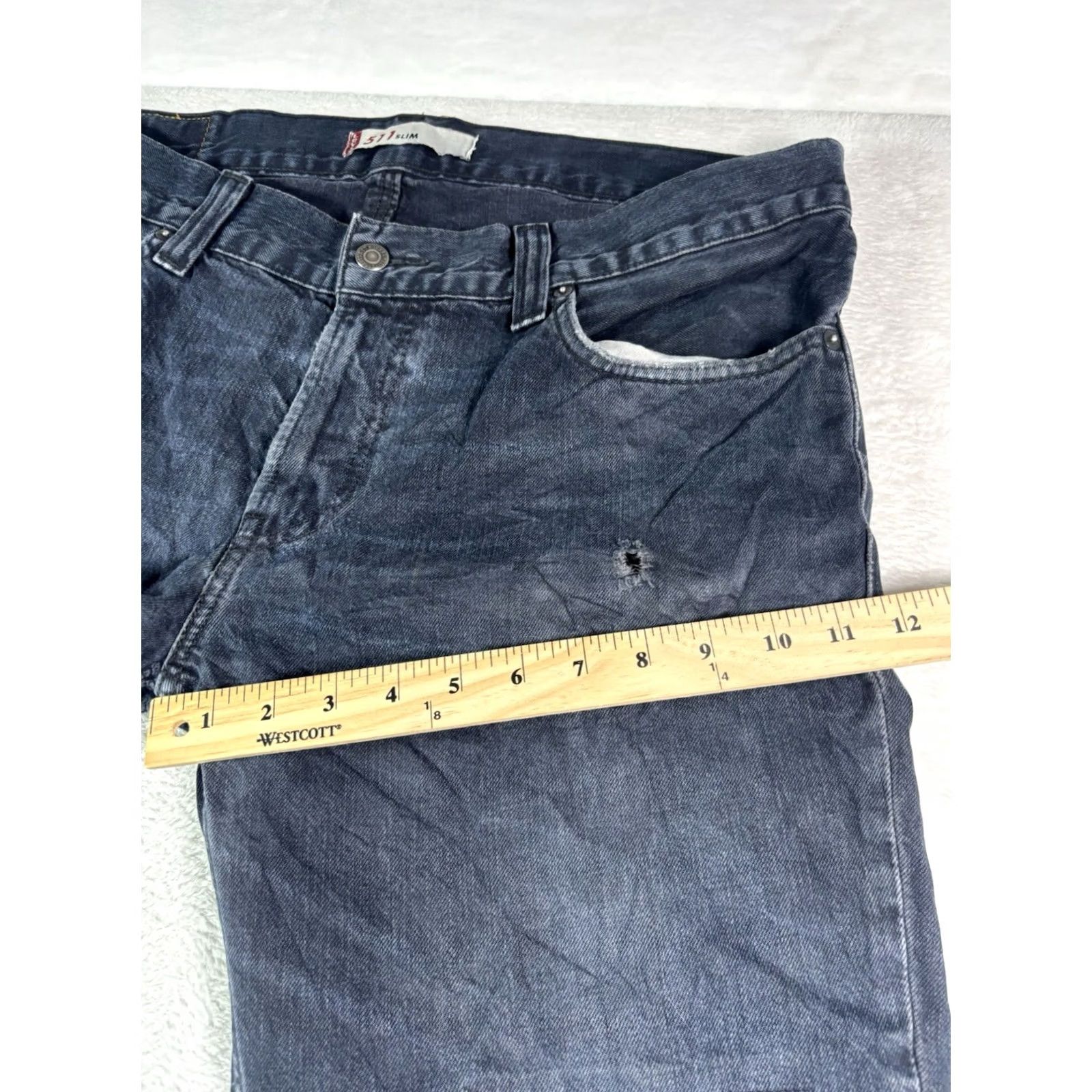 Levi's VINTAGE Levi's 511 Jeans Men 38x34 Slim Blue Denim Distressed Dark Wash Size US 38 / EU 54 - 6 Thumbnail