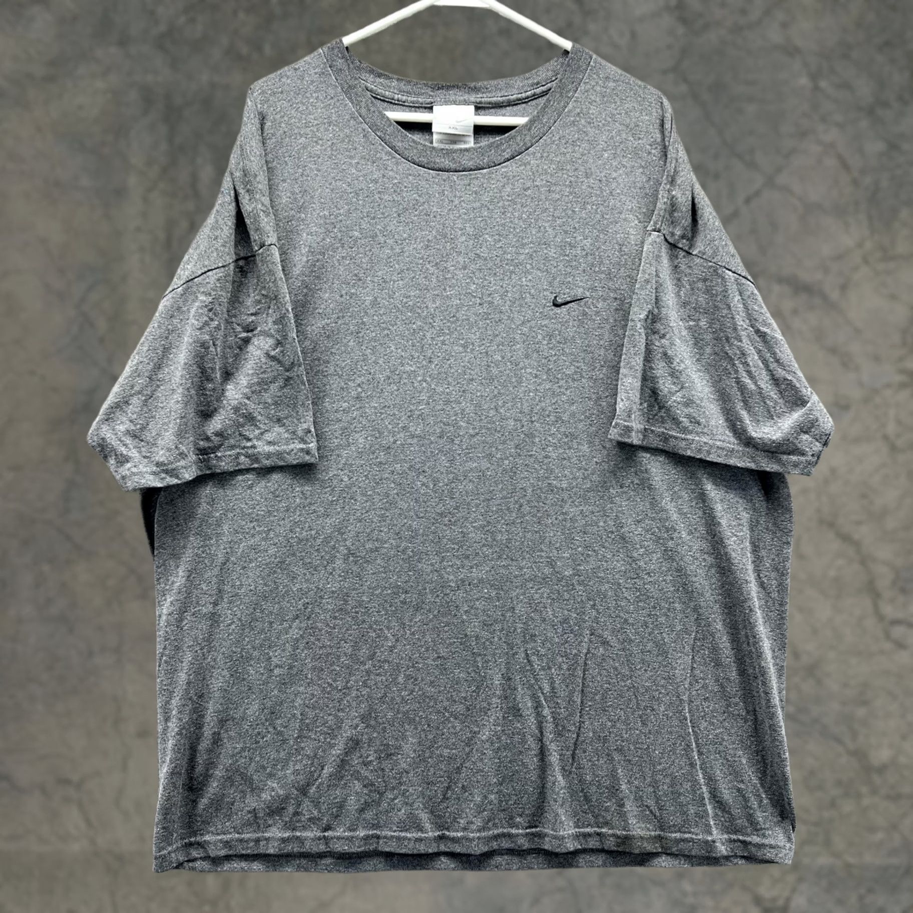 Nike Nike Shirt Mens 2XL Gray Swoosh Logo Basic Crewneck Athletic Casual Tee Size US XXL / EU 58 / 5 - 1 Thumbnail