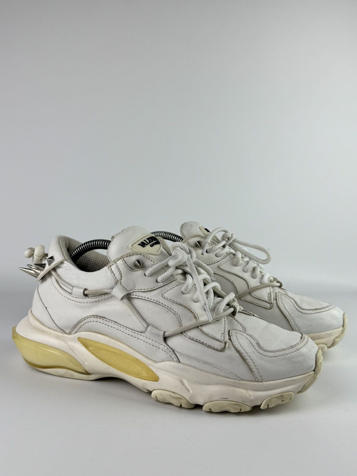 Valentino Valentino Garavani White Bounce Leather Sneakers Anant Garde Size US 7 / EU 40 - 4 Thumbnail