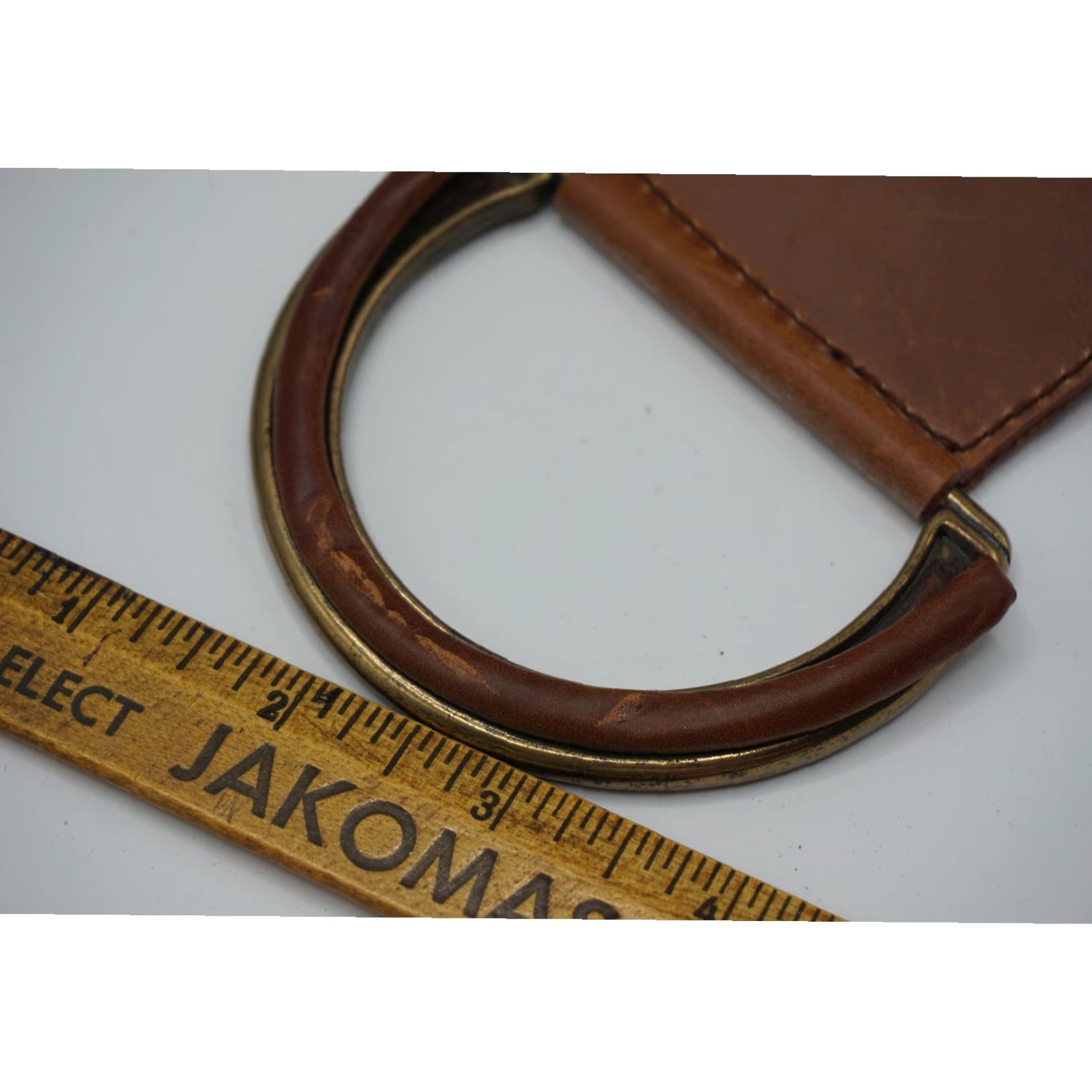 Vintage VINTAGE Brown Leather Waist Belt 1980's Brass Buckle, Unbranded, Size L Size ONE SIZE - 5 Thumbnail