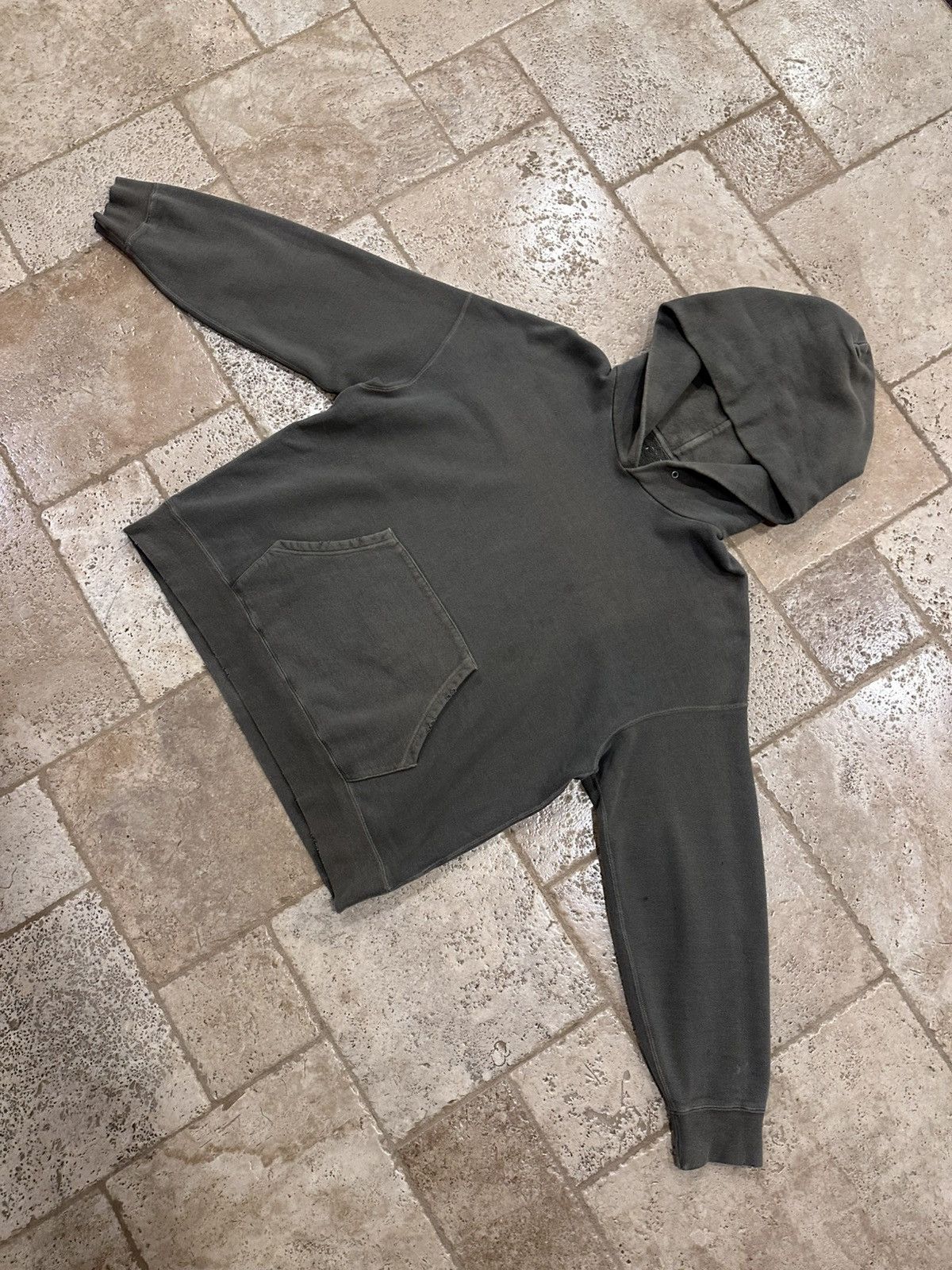 Japanese Brand Visvim Jumbo Olive Green Distressed Crash PO Faded Hoodie Size US XL / EU 56 / 4 - 4 Thumbnail