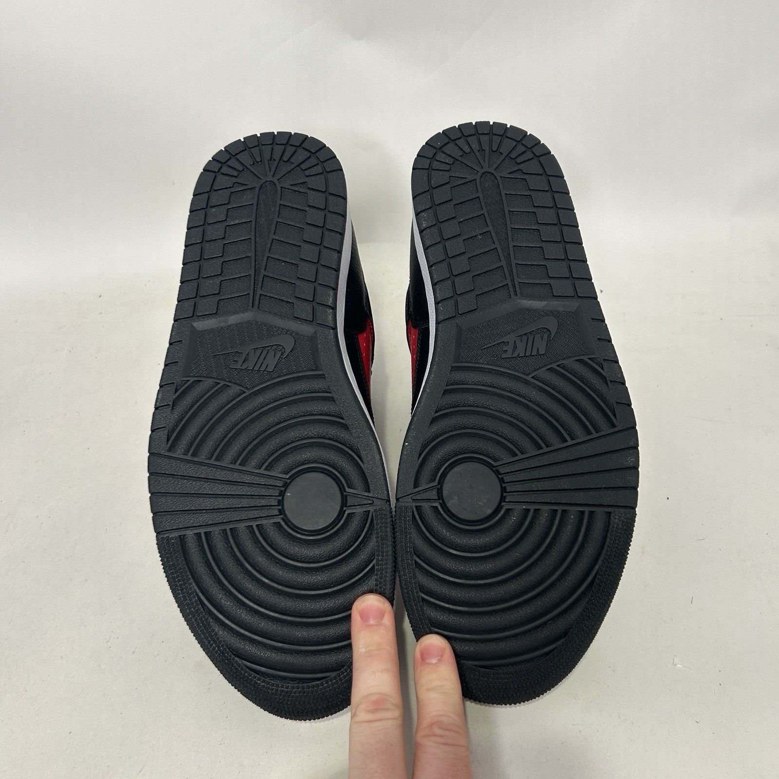 Jordan Brand Nike Air Jordan Access “Bred/Black Gym Red White” AR3762-006 Size US 11.5 / EU 44-45 - 7 Thumbnail