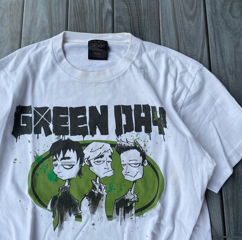 Band Tees green day tour 2010 tshirt Size US M / EU 48-50 / 2 - 2 Thumbnail