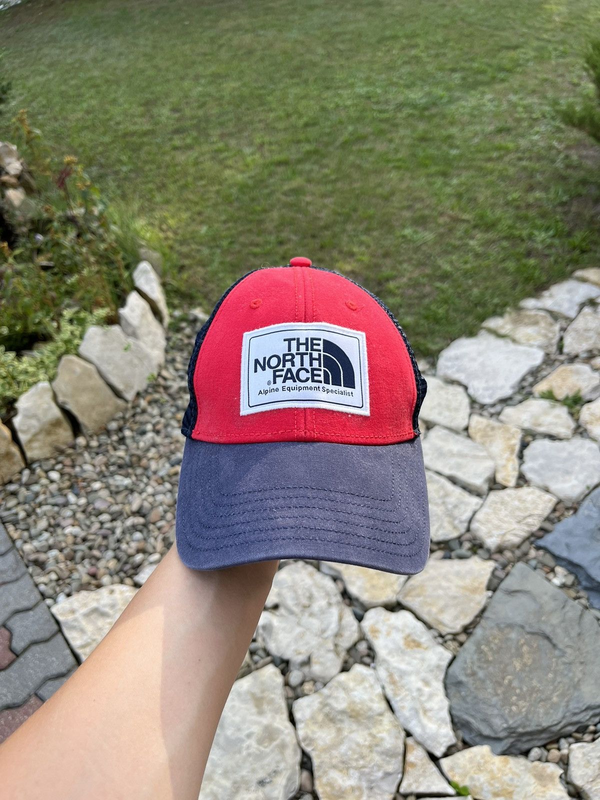 The North Face The North Face mudder trucker hat cap y2k outdoor faded mesh Size ONE SIZE - 1 Thumbnail