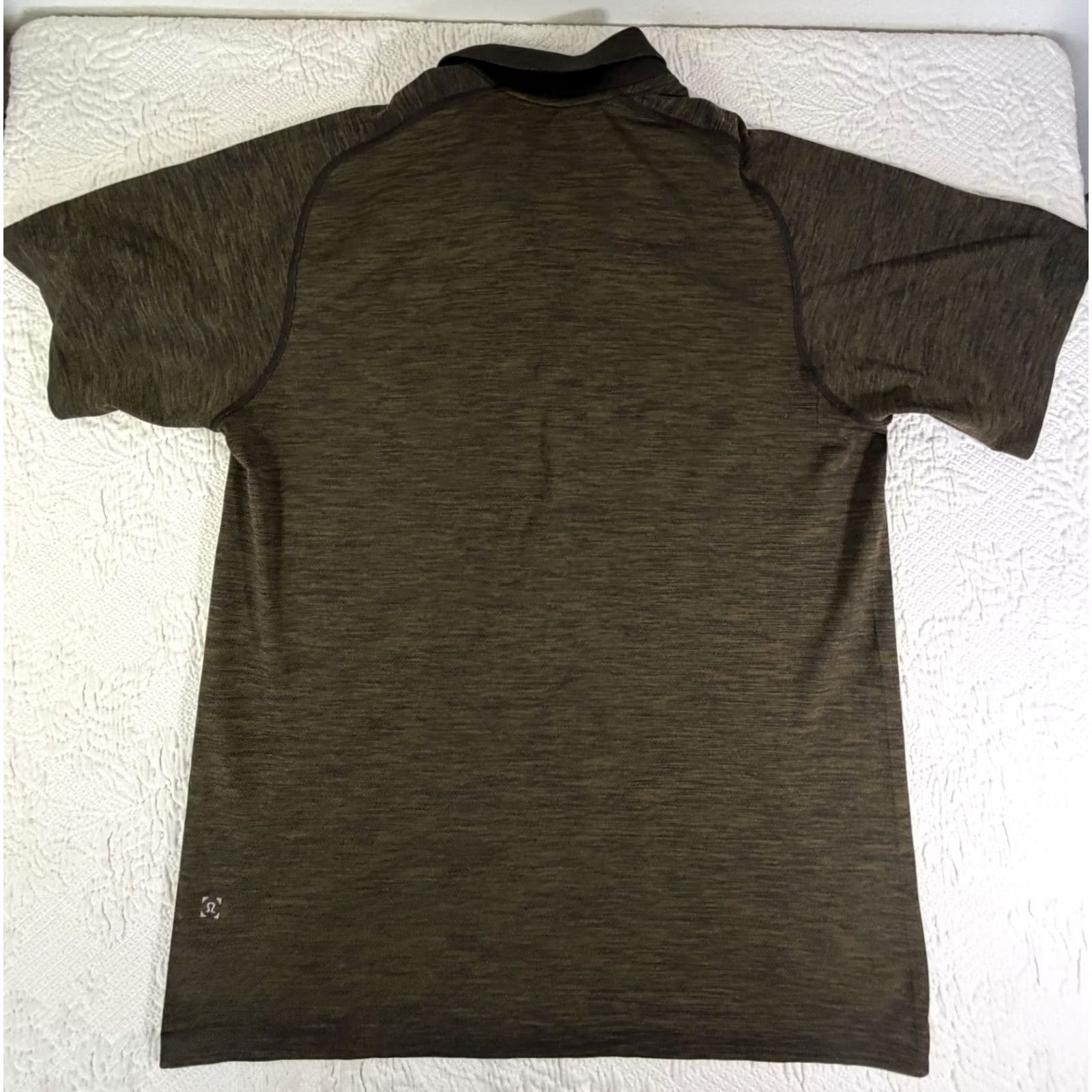 Lululemon Lululemon Metal Vent Tech Polo Men's L Olive Green Golf Shirt Size US L / EU 52-54 / 3 - 2 Thumbnail