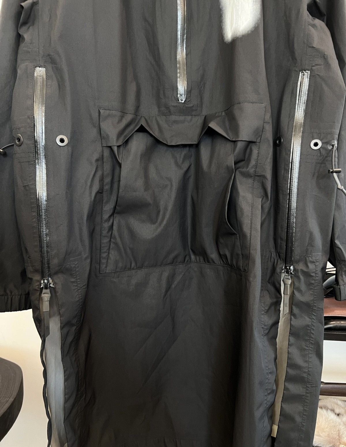 11 By Boris Bidjan Saberi 11ByBBS Mid-Length Nylon Bonded-Seam Kangaroo Pocket Jacket Size US L / EU 52-54 / 3 - 4 Thumbnail