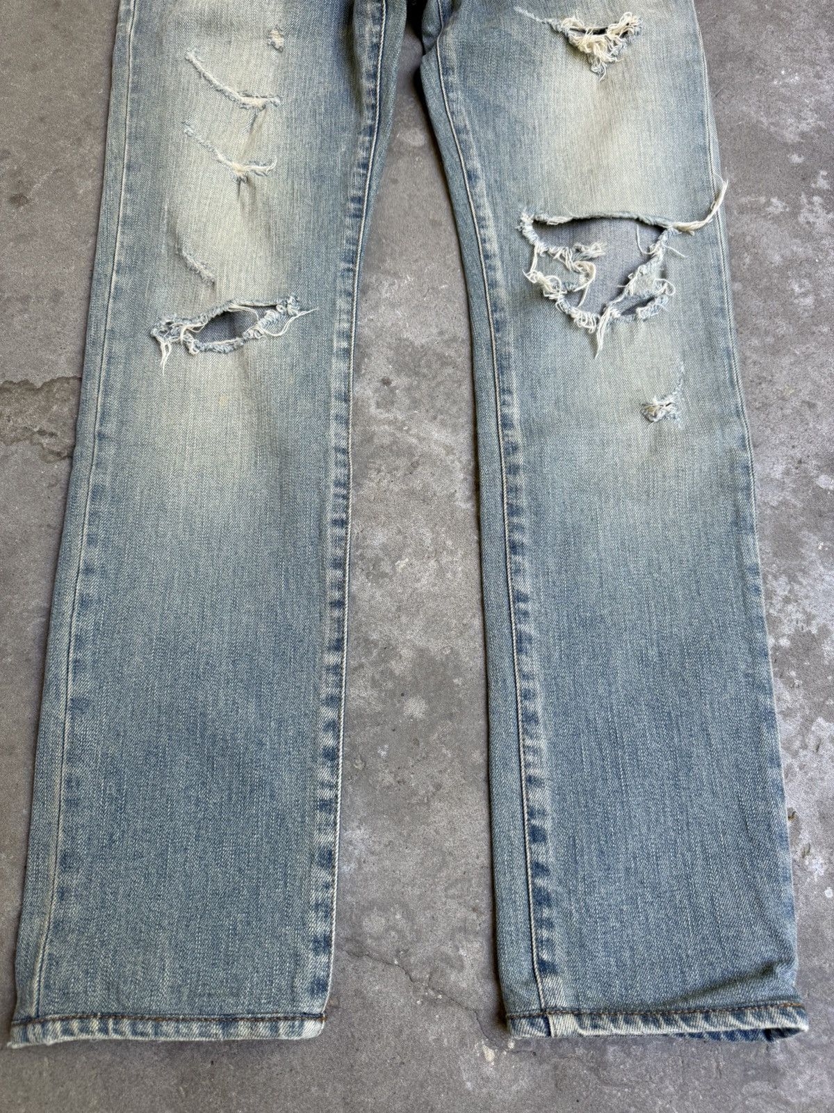 Saint Laurent Paris SS19 Saint Laurent blue distressed crash denim jeans Size US 28 / EU 44 - 5 Thumbnail