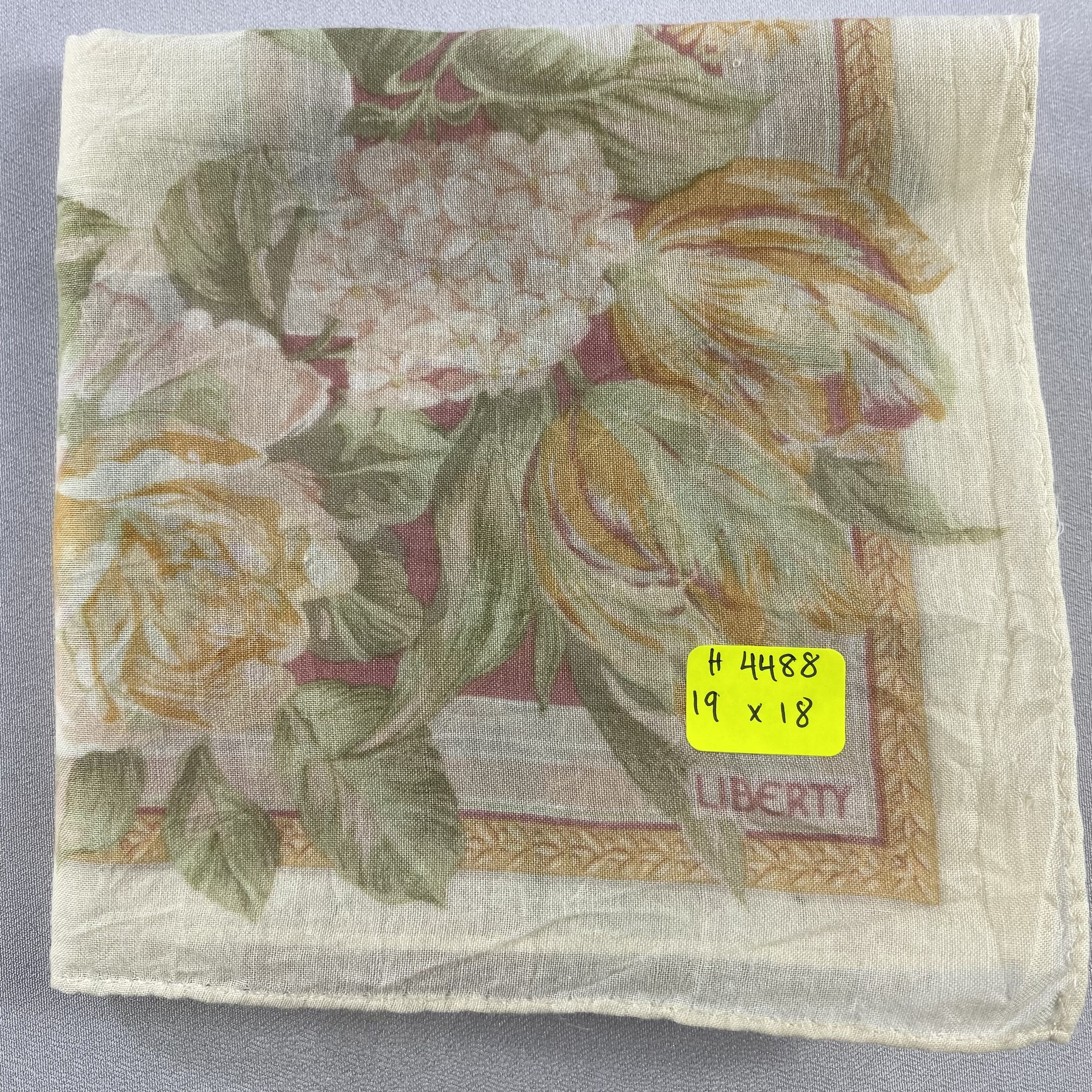 Liberty × Vintage Liberty Bandana/ Handkerchief / Neckerchief Size ONE SIZE - 5 Thumbnail