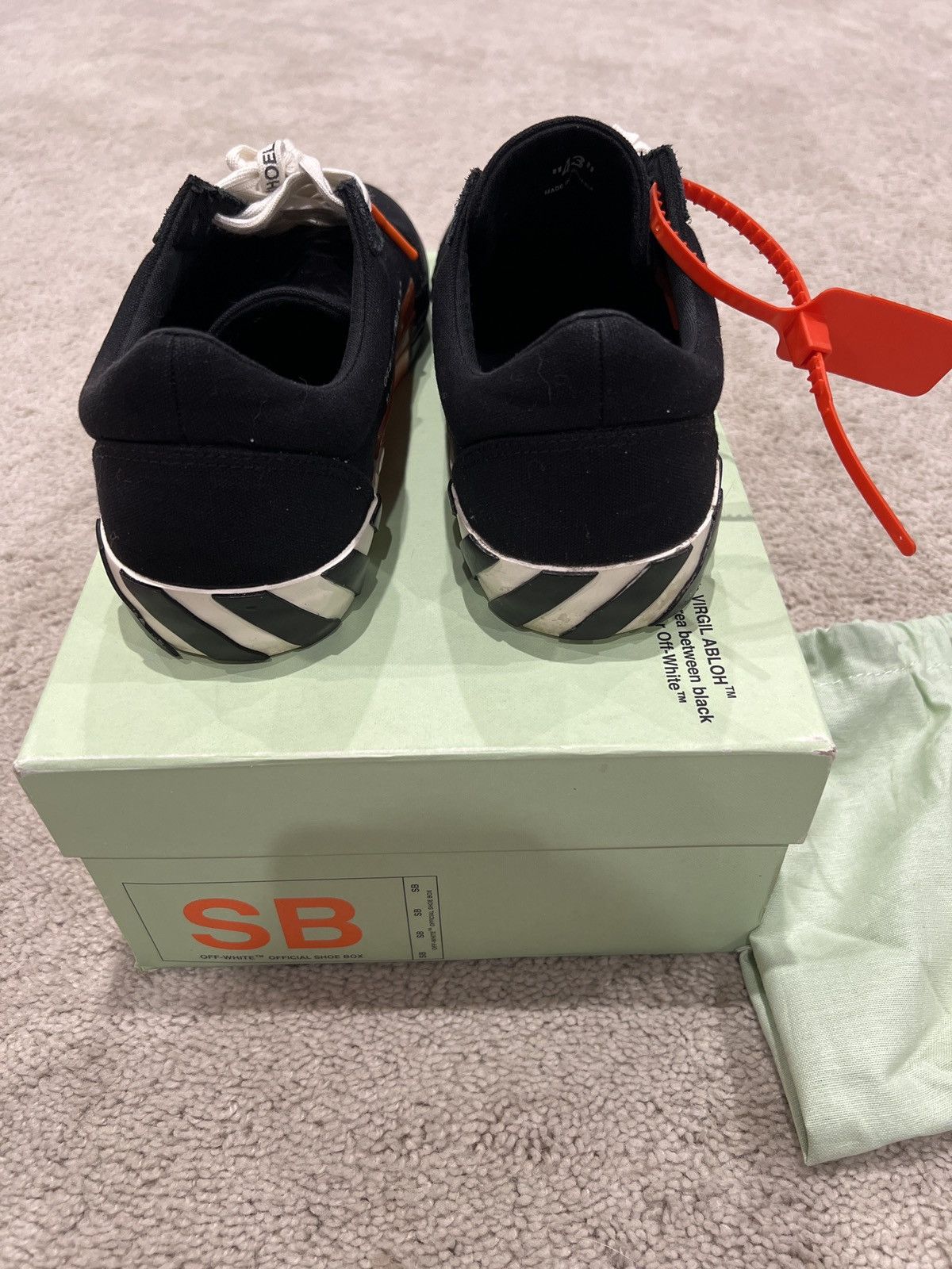 Off-White Off White Sneakers VULC Low Top black/white Size US 9.5 / EU 42-43 - 5 Thumbnail