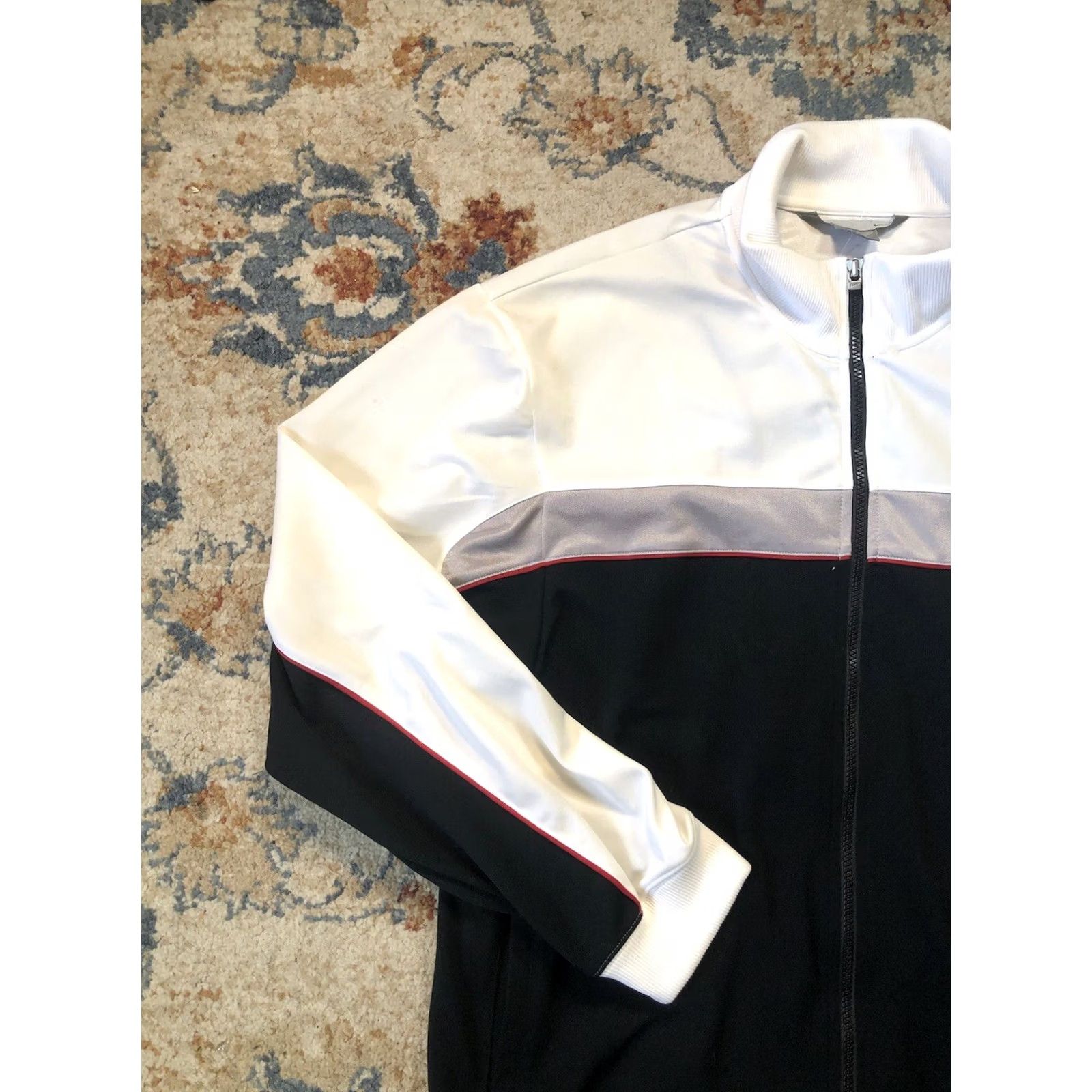 Nike VINTAGE Nike Men’s White Full Zip Turtleneck Polyester Running Jacket L Size US M / EU 48-50 / 2 - 3 Thumbnail