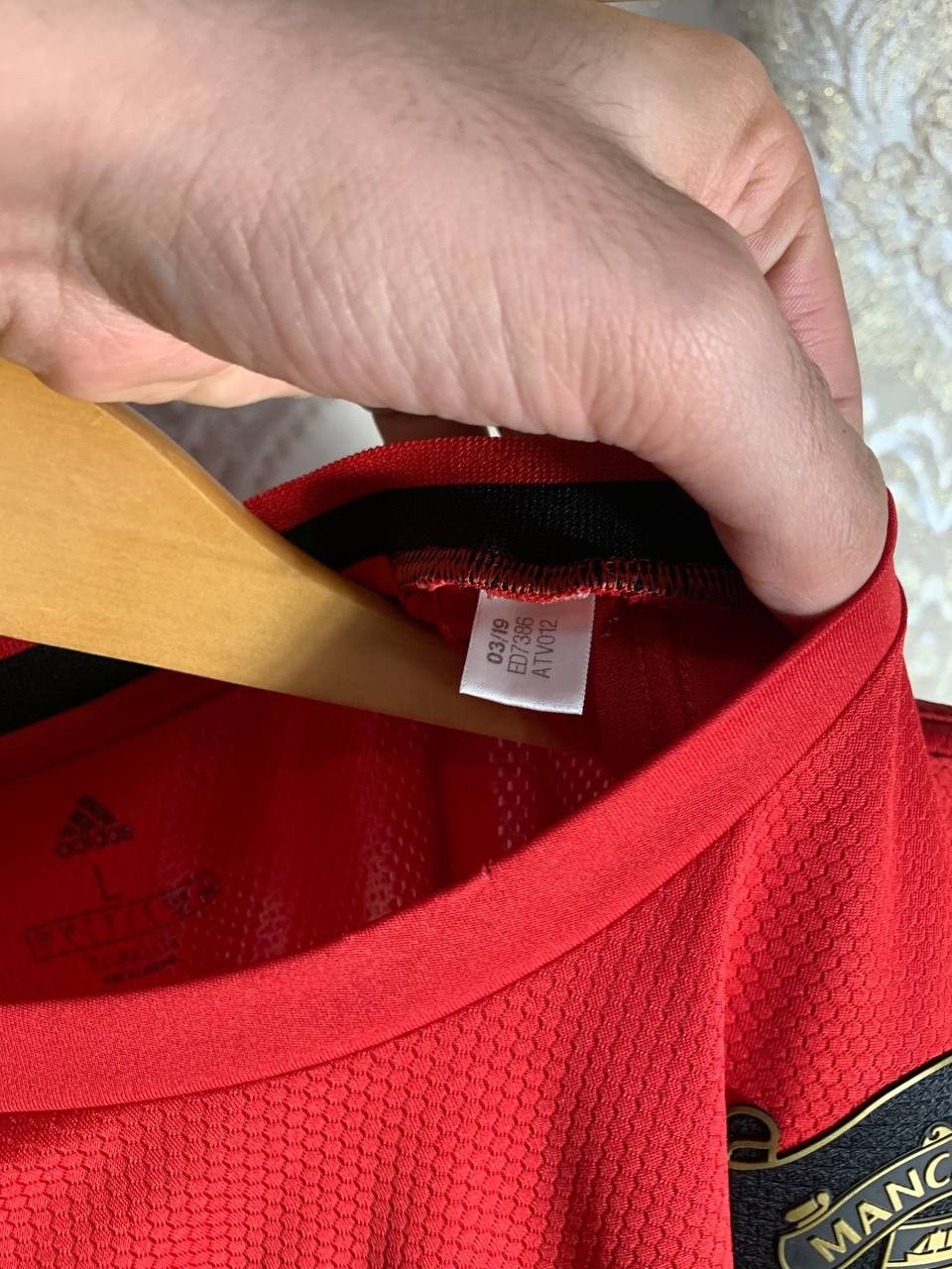 Adidas Vintage Adidas FC Manchester United England Soccer Jersey Size US L / EU 52-54 / 3 - 8 Thumbnail