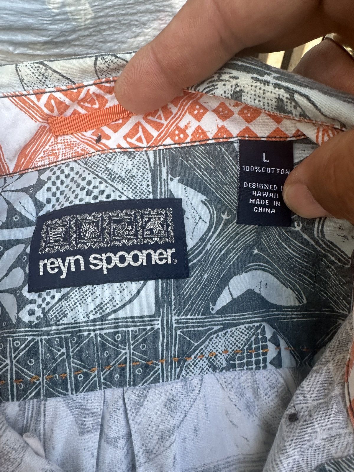 Reyn Spooner PreOwned Reyn Spooner Hawaiian Print Gray Men's Large Size US L / EU 52-54 / 3 - 4 Thumbnail