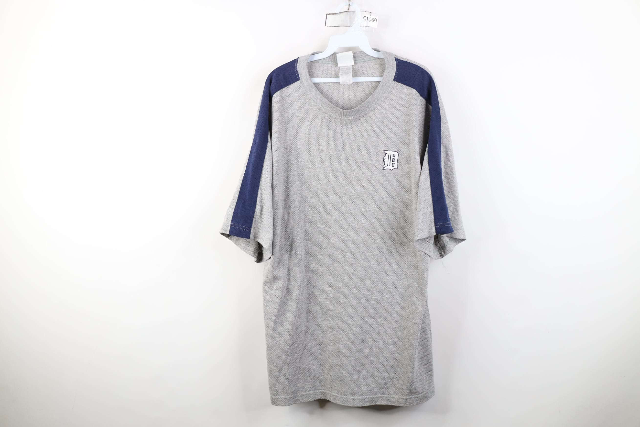Vintage Vintage 90s Y2K D Detroit Tigers Baseball Mesh T-Shirt Gray Size US XL / EU 56 / 4 - 1 Thumbnail