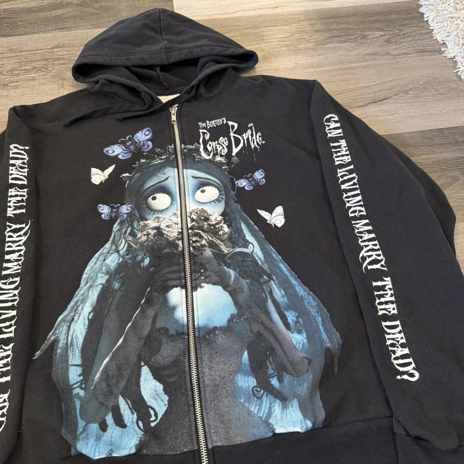 Disney corpse bride zip up hoodie 2022 M Size US M / EU 48-50 / 2 - 1 Thumbnail