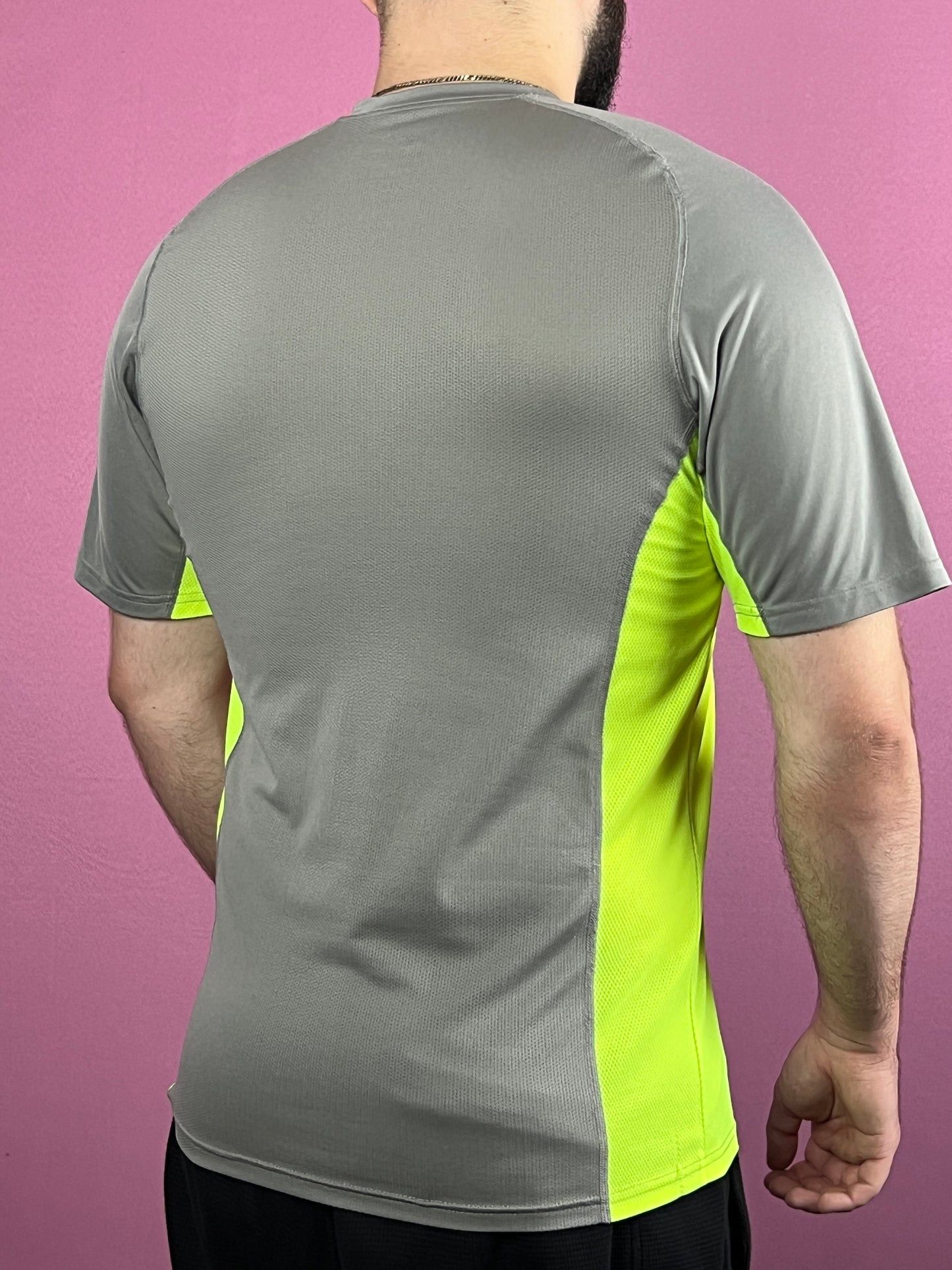 Nike × Vintage Nike Dri-Fit Vintage T-Shirt Men's Sport Tee - M Size US M / EU 48-50 / 2 - 3 Thumbnail