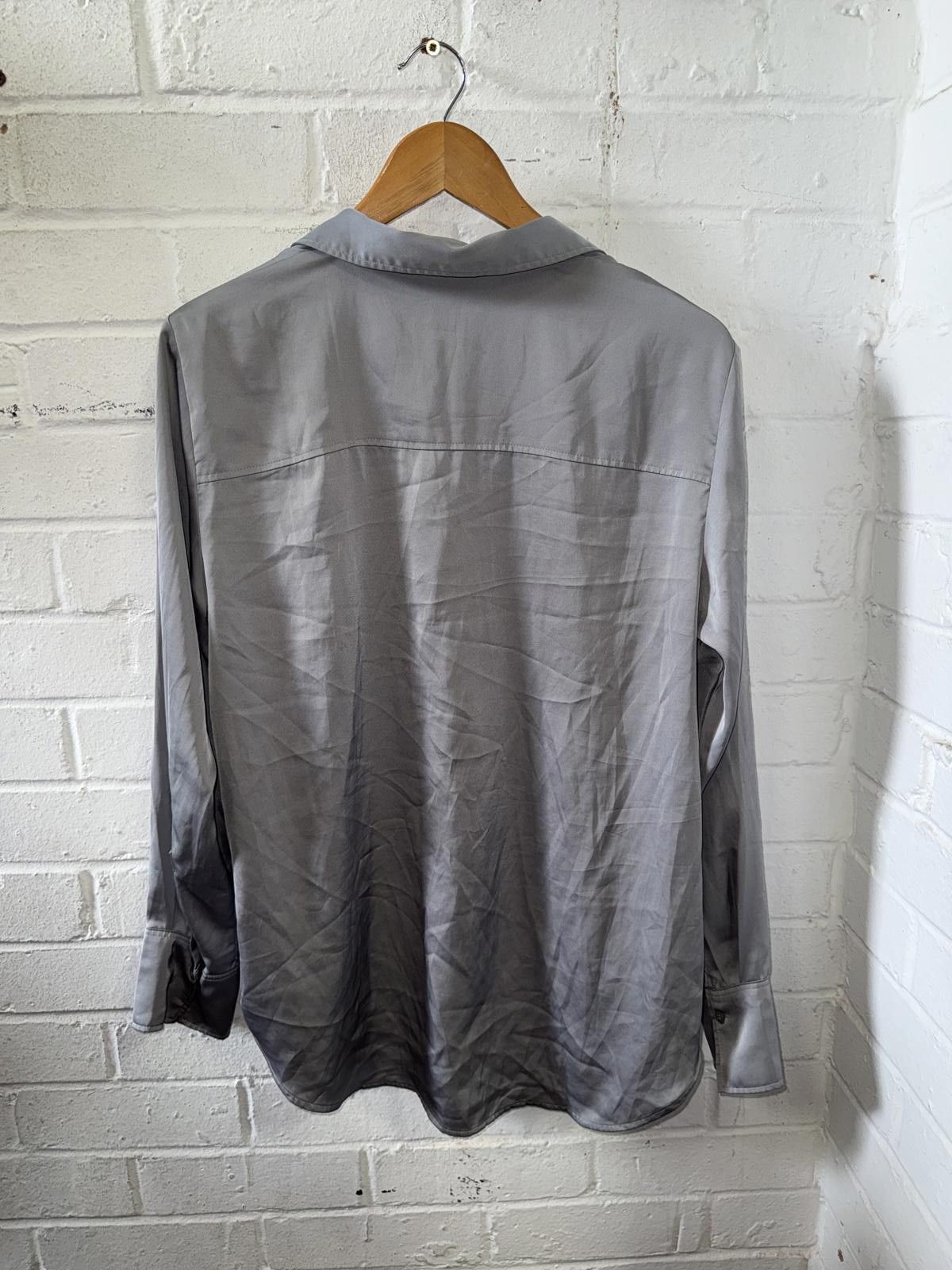 H&M H&M Women's Grey Satin Blouse Size M Size ONE SIZE - 4 Thumbnail