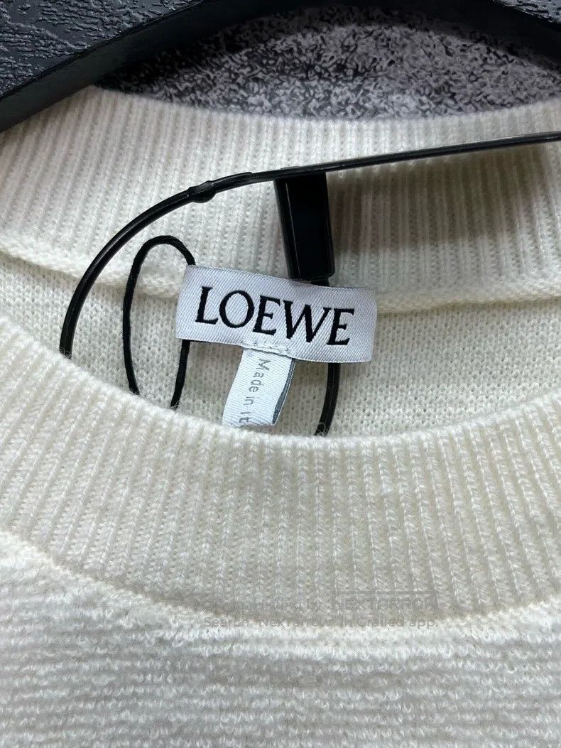 Loewe Loewe Embroidered wool knitwear Size XS / US 0-2 / IT 36-38 - 2 Thumbnail