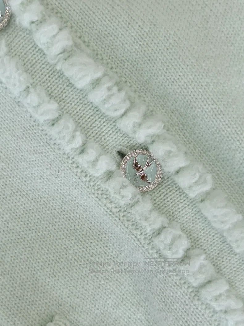 Chanel Chanel 25S mint green cashmere lace knitted cardigan coat Size XS / US 0-2 / IT 36-38 - 3 Thumbnail