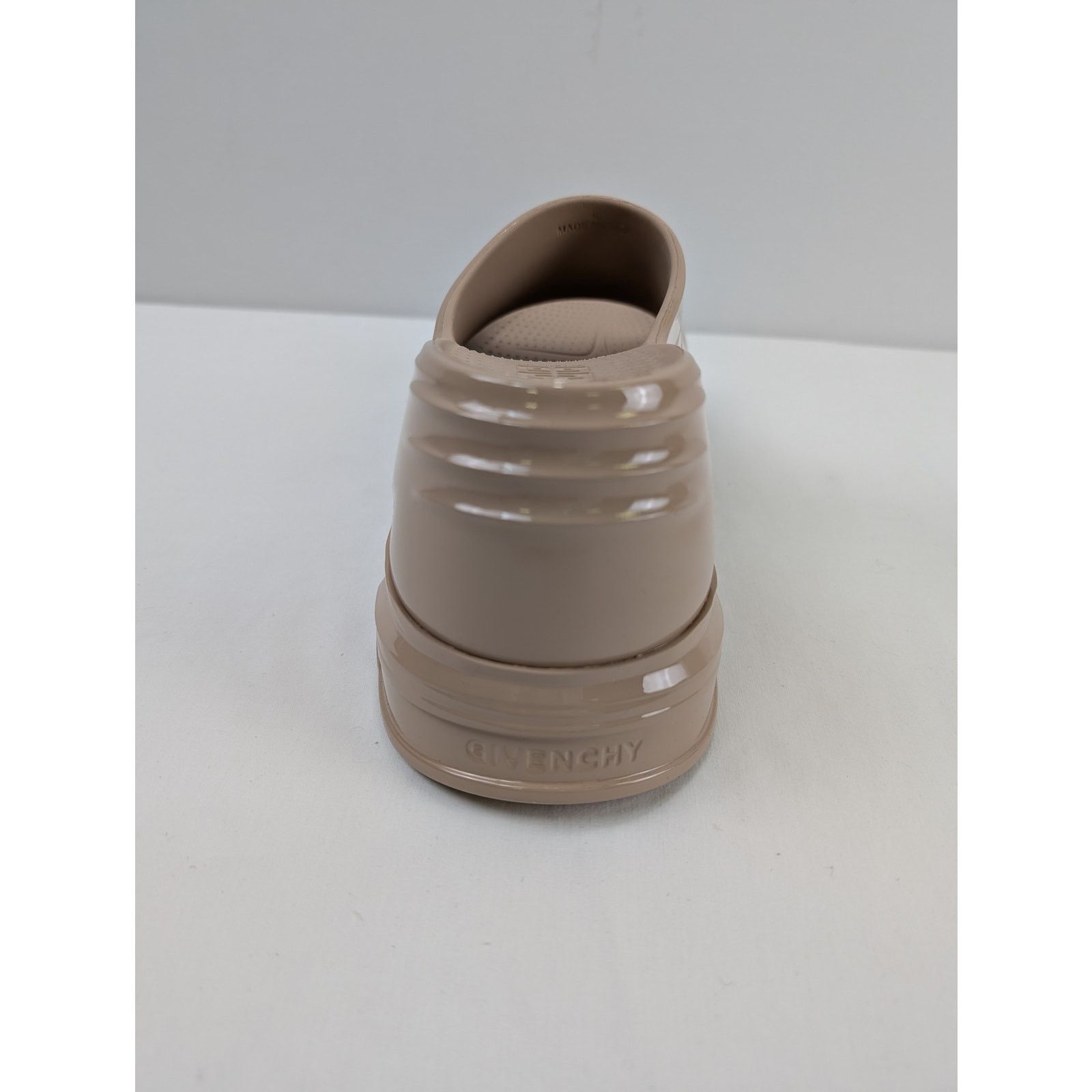 Givenchy o1rshd1 Women's Marshmallow Sandals in Nude Size US 10 / IT 40 - 11 Thumbnail