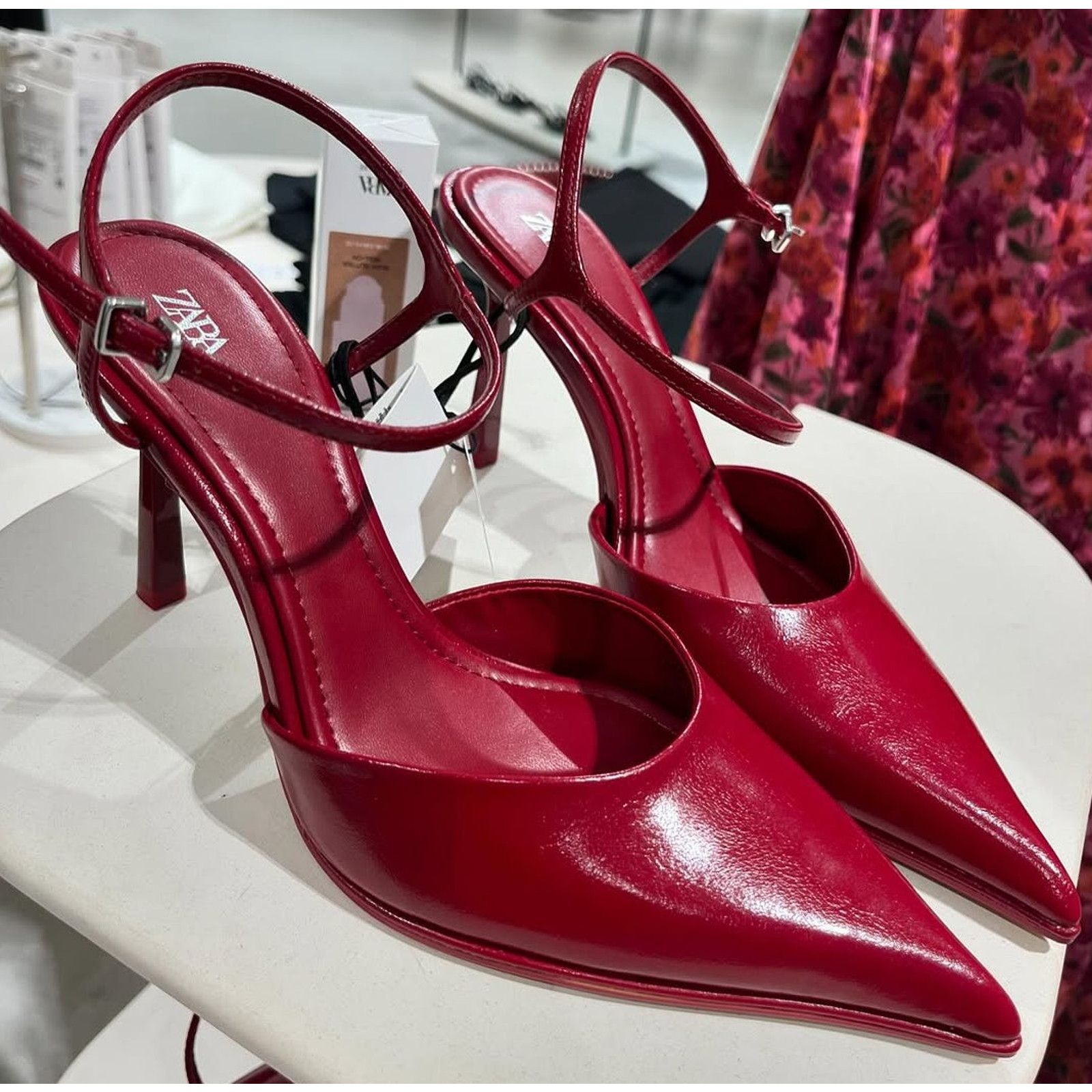 Zara ZARA Cherry Red Slingback Heels Pointed Toe Pumps NWT Size US 9 / IT 39 - 10 Thumbnail
