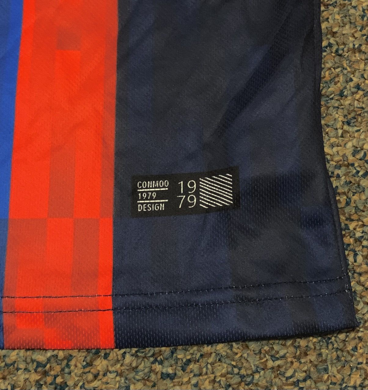 Other FC Barcelona Messi 10 Jersey Long Sleeve 2022/23 Home Size L Size US L / EU 52-54 / 3 - 3 Thumbnail