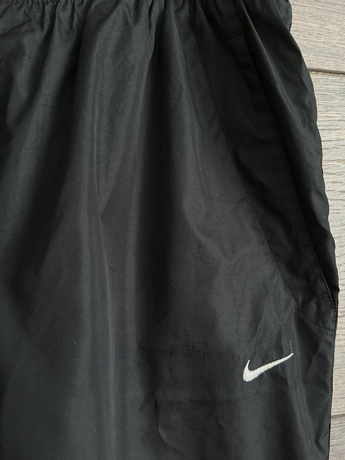 Nike Vintage 00’s Nike Mini Swoosh Y2K Nylon Track Pants Size XXL Size US 40 / EU 56 - 8 Thumbnail