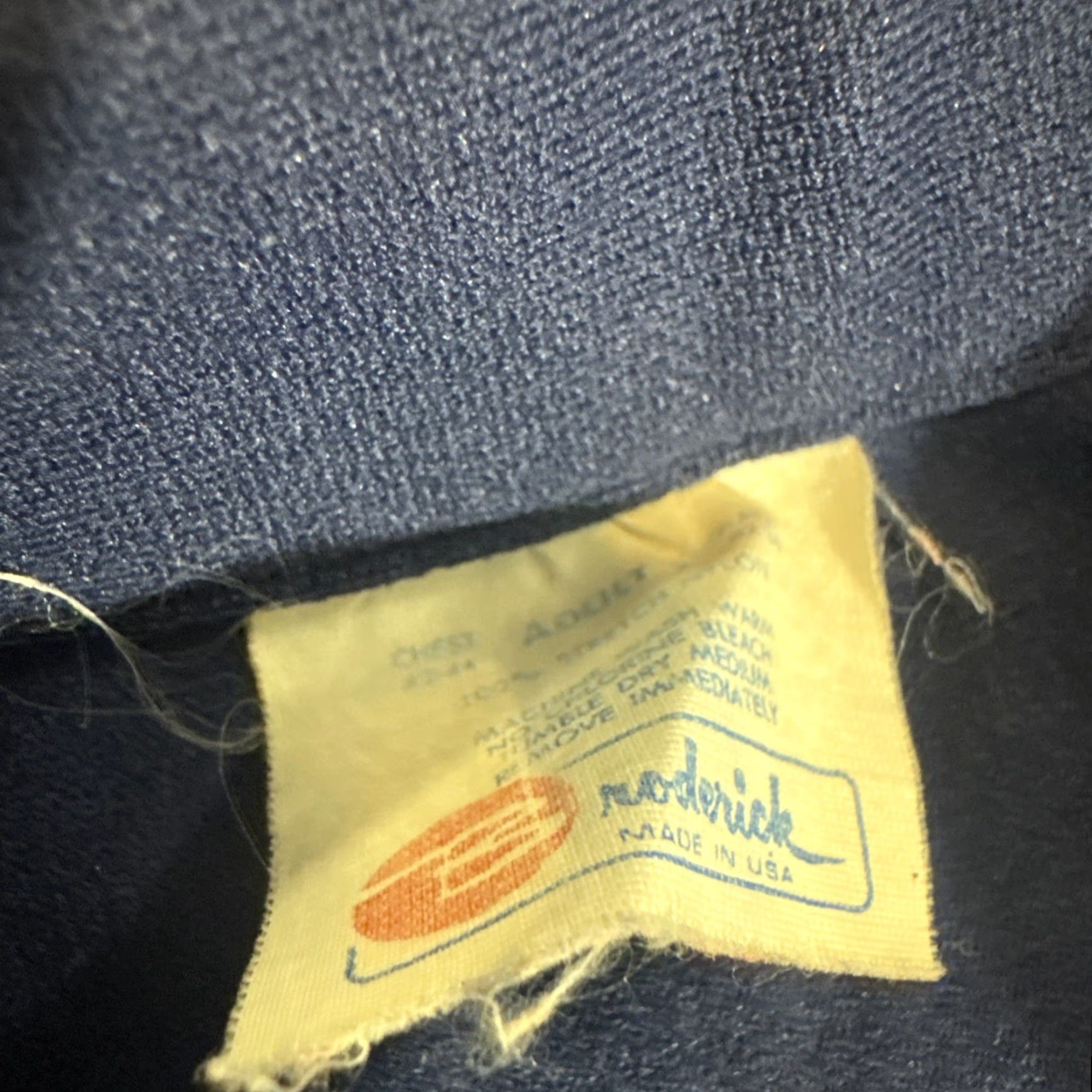Vintage VINTAGE 1979 New York Empire State Games Light Jacket Broken Zipper XL Navy Blue Size US XL / EU 56 / 4 - 7 Thumbnail