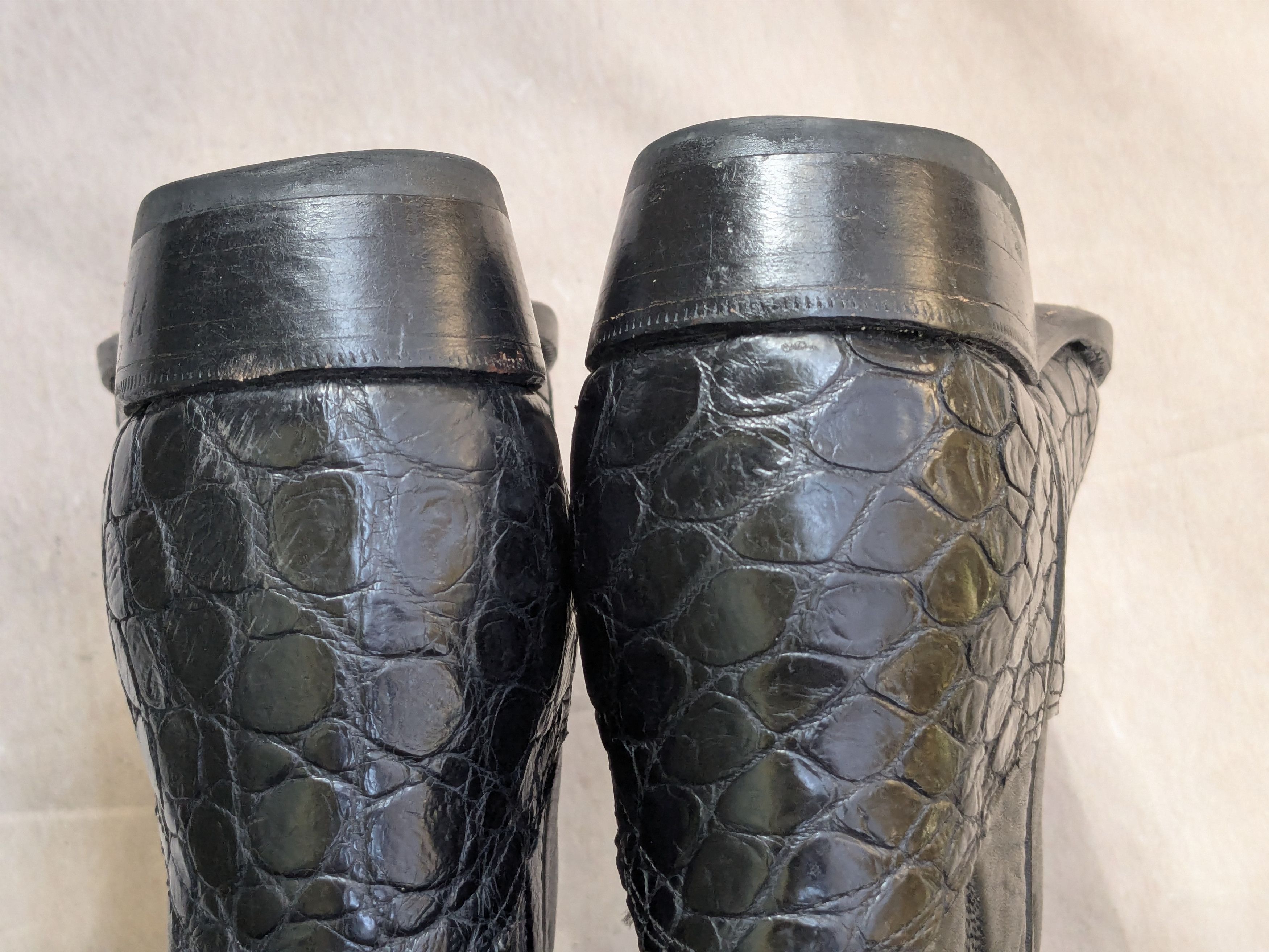Genuine Leather Vintage Cowboy Boots Black Alligator Leather 9 Crocodile Size US 9 / EU 42 - 11 Thumbnail