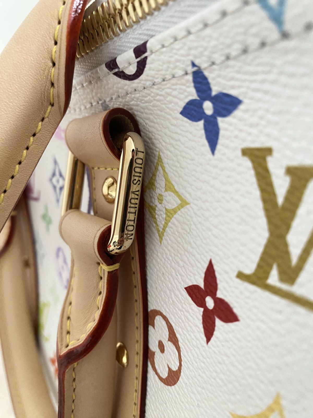 Louis Vuitton × Takashi Murakami Louis Vuitton Murakami Keepall Bandoulière 45 Monogram White Size ONE SIZE - 23 Thumbnail