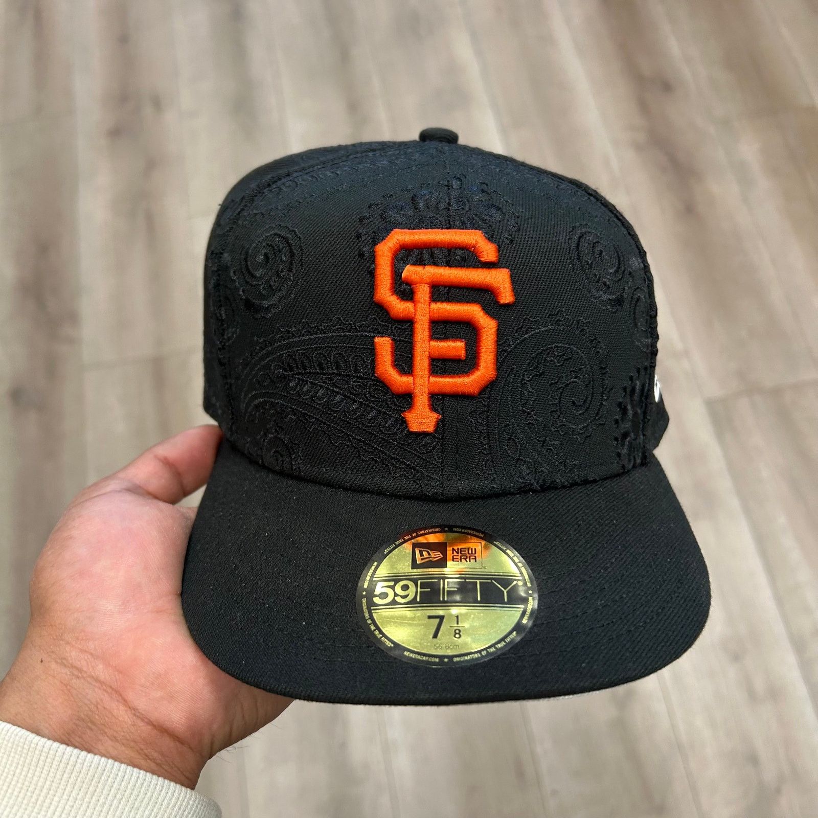 New Era New Era San Francisco Giants Paisley Swirl fitted hat 7 1/8 Size ONE SIZE - 2 Thumbnail