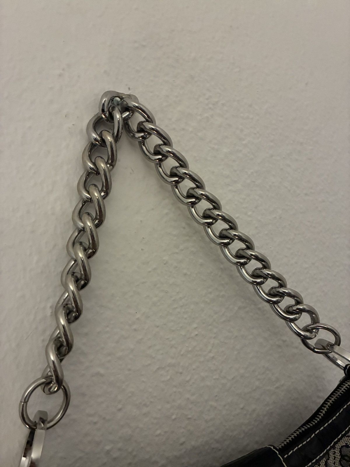 Guess Women's Premium Vintage Y2K Bag Guess Size ONE SIZE - 8 Thumbnail
