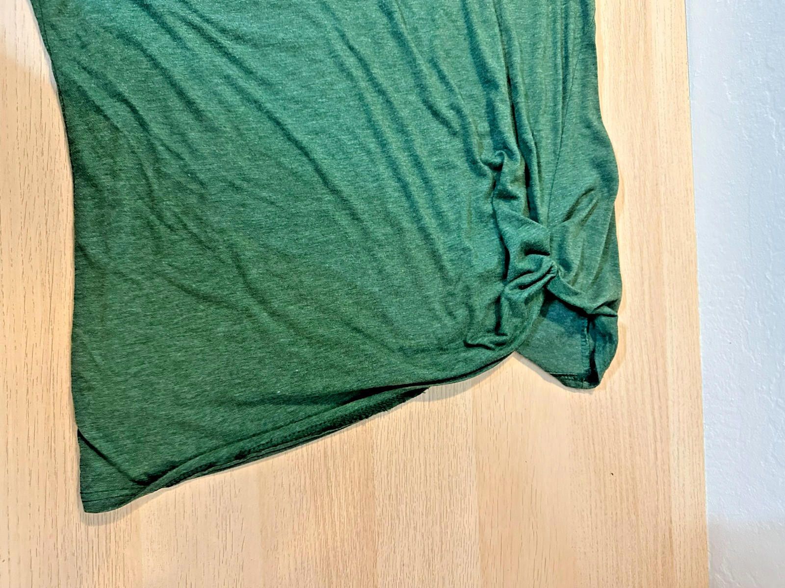 Designer Ladies’ Cold Shoulder Shirt – Emerald Green, Plus Size (2XL) Size XXL / US 16-18 / IT 52-54 - 6 Thumbnail