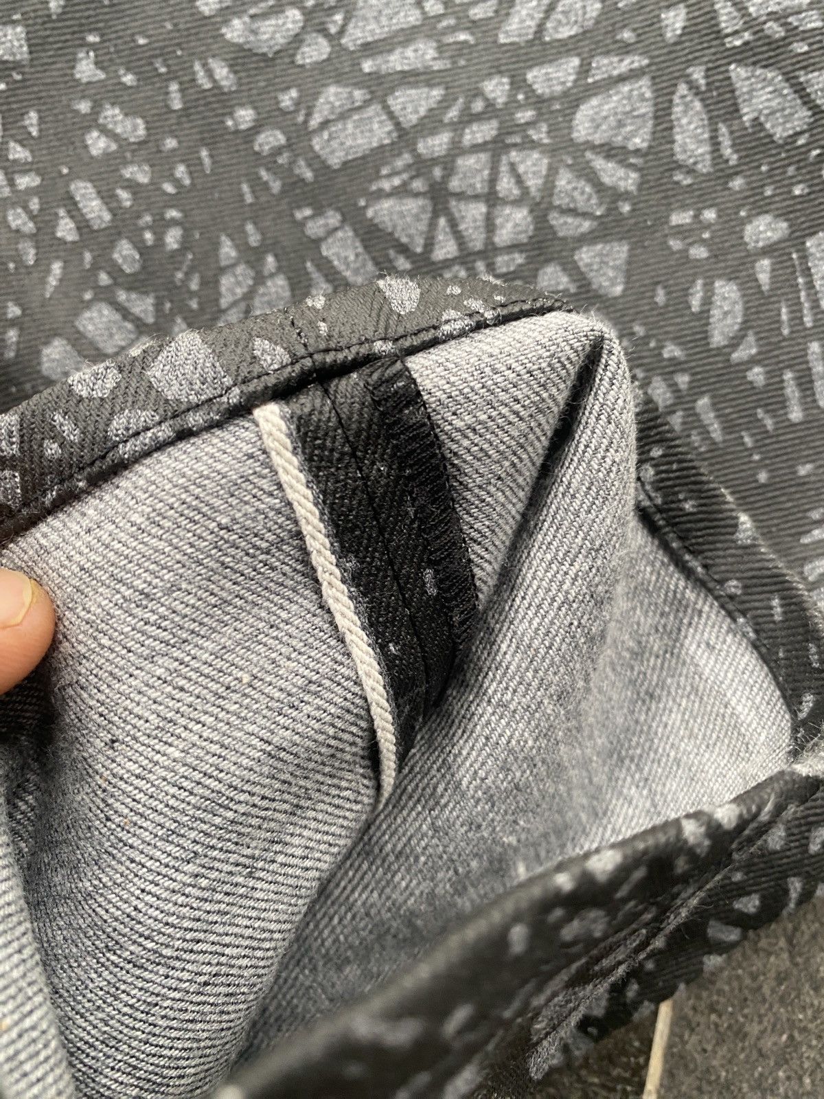 Balenciaga Rare! Balenciaga Waxed Selvedge Denim Size US 32 / EU 48 - 16 Thumbnail