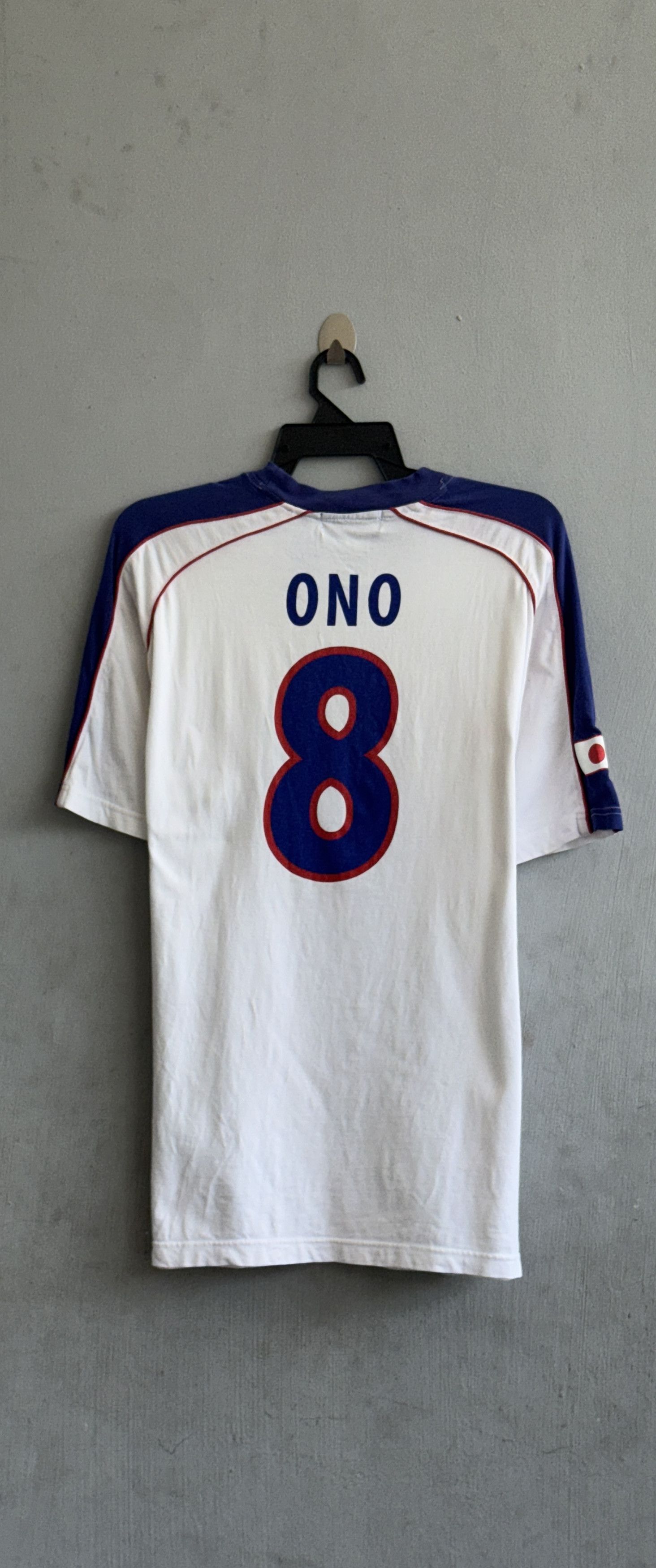 Vintage Vintage Soccer Football 1998 Japan Away T-Shirt. Size US L / EU 52-54 / 3 - 5 Thumbnail