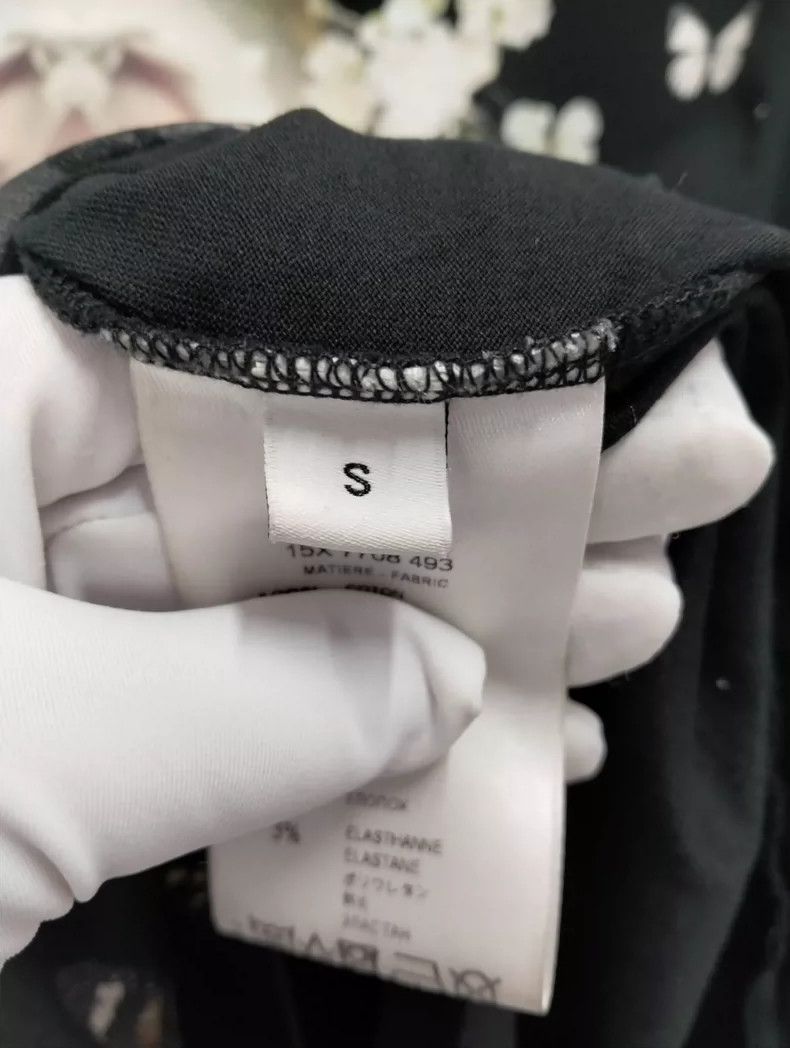 Givenchy Givenchy T-Shirt S Size Size US S / EU 44-46 / 1 - 6 Thumbnail