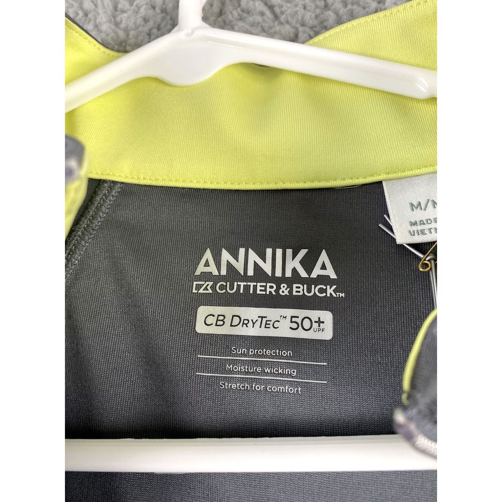 Vintage Annika Sports T Shirt Women’s M Gray Moisture Wicking Short Sleeve Basic Tee Sports Mens Womens Girls? Size M / US 6-8 / IT 42-44 - 4 Thumbnail