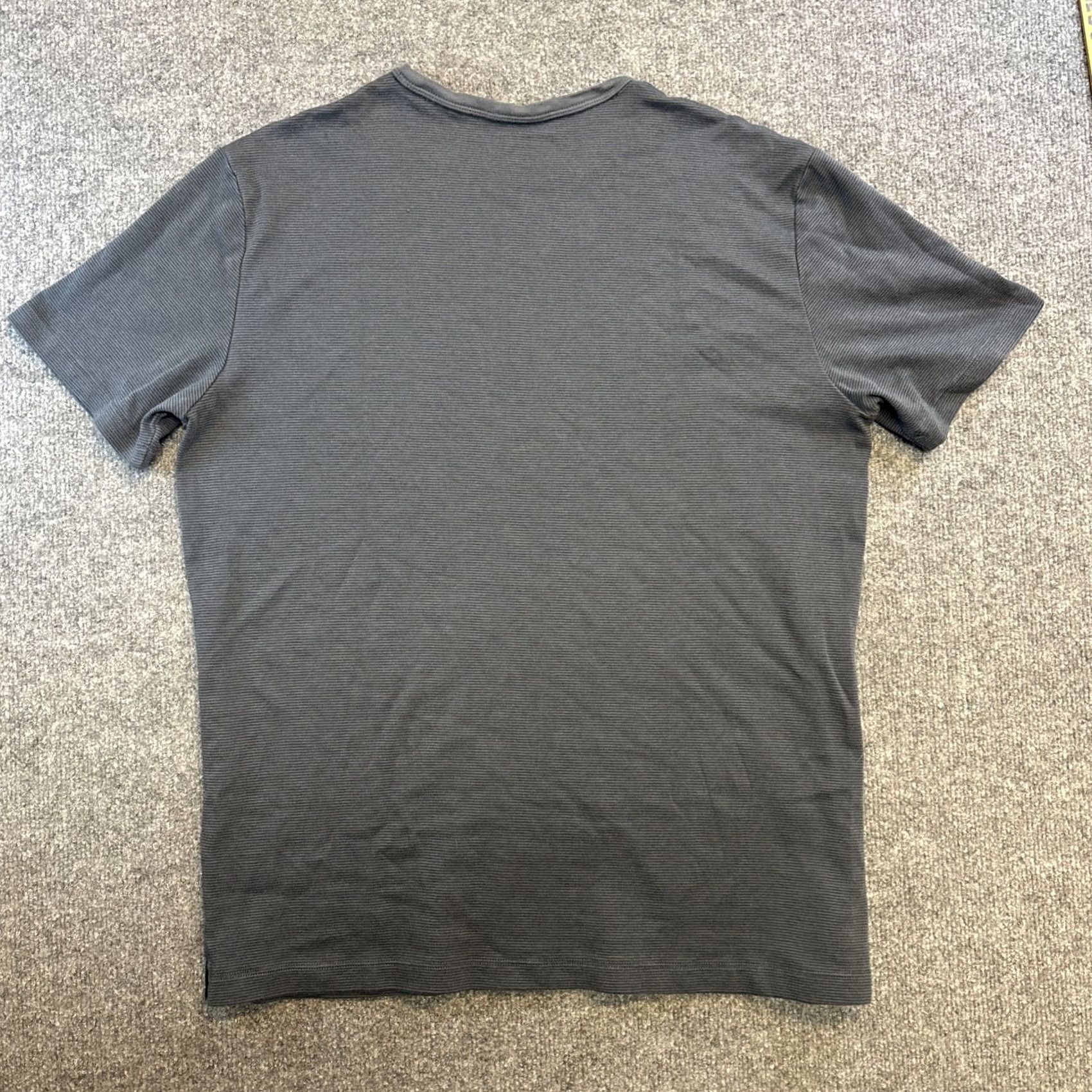 Banana Republic Banana Republic Luxe Touch Performance Tee Men XL Gray Striped Size US XL / EU 56 / 4 - 6 Thumbnail