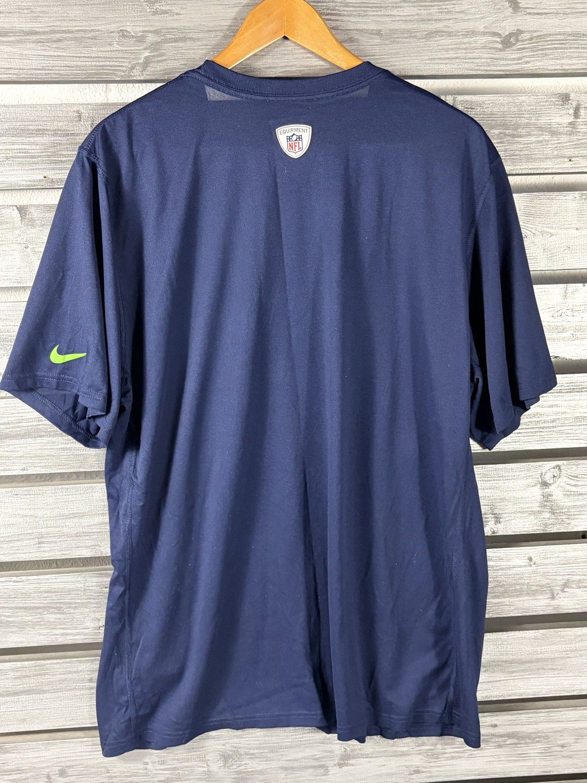 Nike Nike dri fit Seattle Seahawks T-Shirt Mens XL short Sleeve Size US XL / EU 56 / 4 - 5 Thumbnail