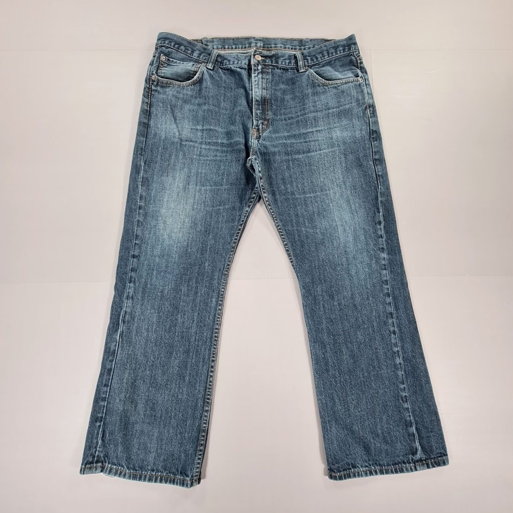 Levi's Levis 527 Jeans Mens Bootcut W42 L30 Blue Denim Zip Fly 5-Pocket Regular Fit Hamilton City USA Modern Vintage: No Size US 42 / EU 58 - 2 Thumbnail