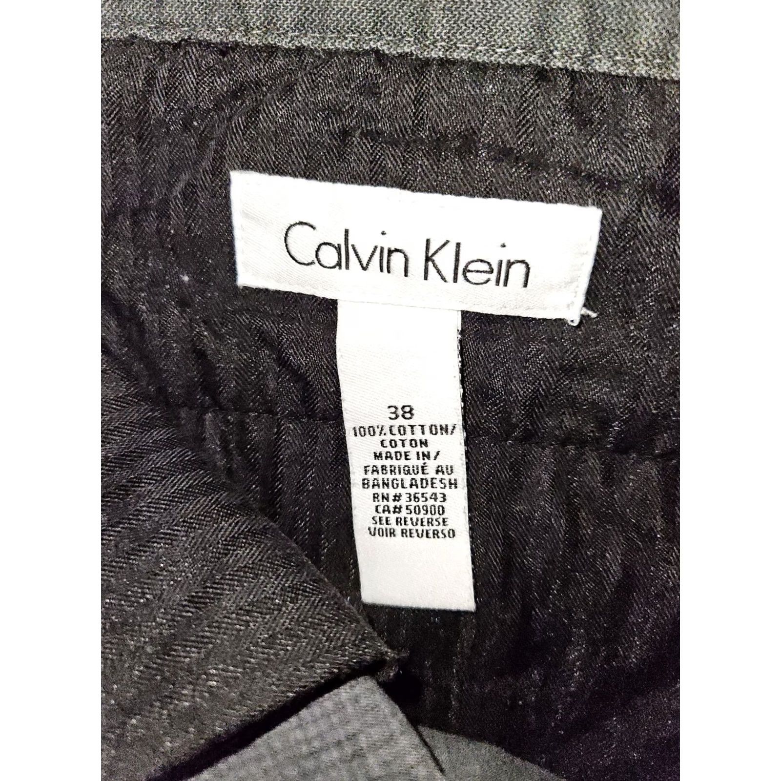 Calvin Klein Calvin Klein Chino Shorts Mens 38 High Rise Gray Flat Front 10 In Inseam Pockets Preppy Casual Regular Mens Size US 38 / EU 54 - 2 Thumbnail