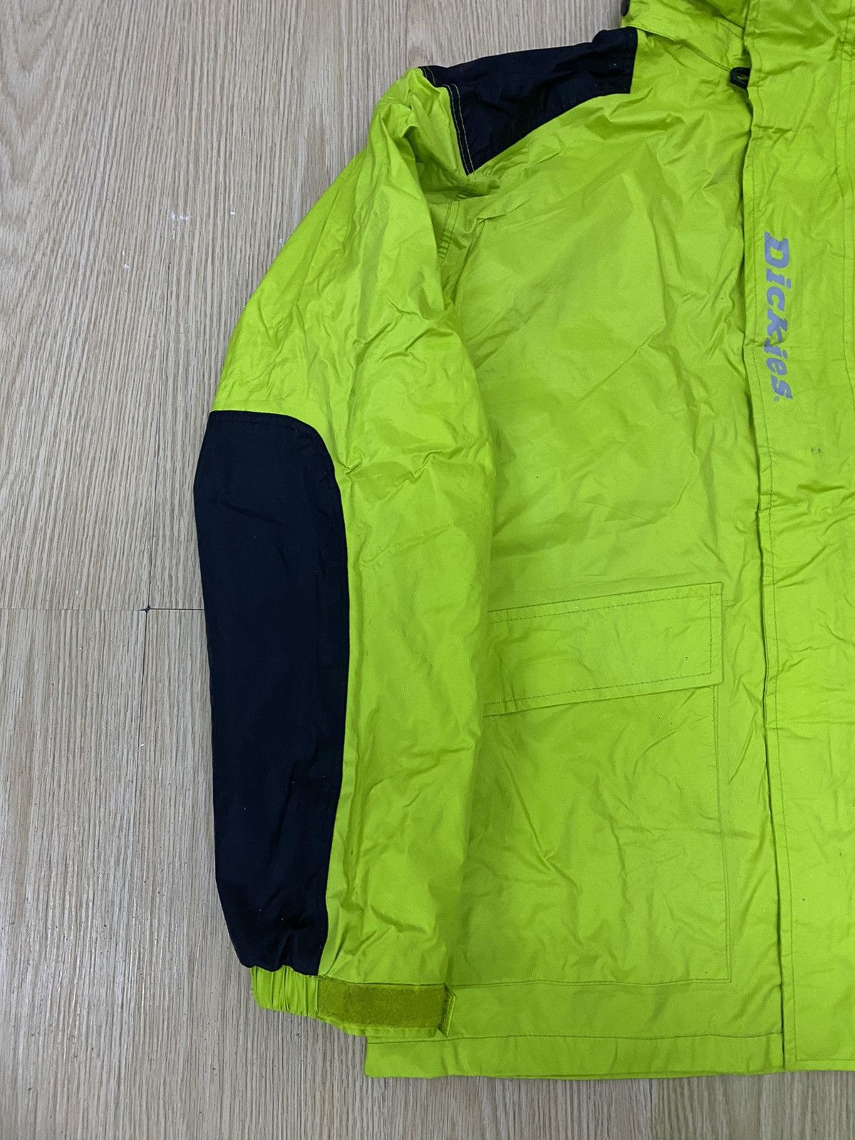 Dickies Dickies waterproof light jacket Size US L / EU 52-54 / 3 - 3 Thumbnail