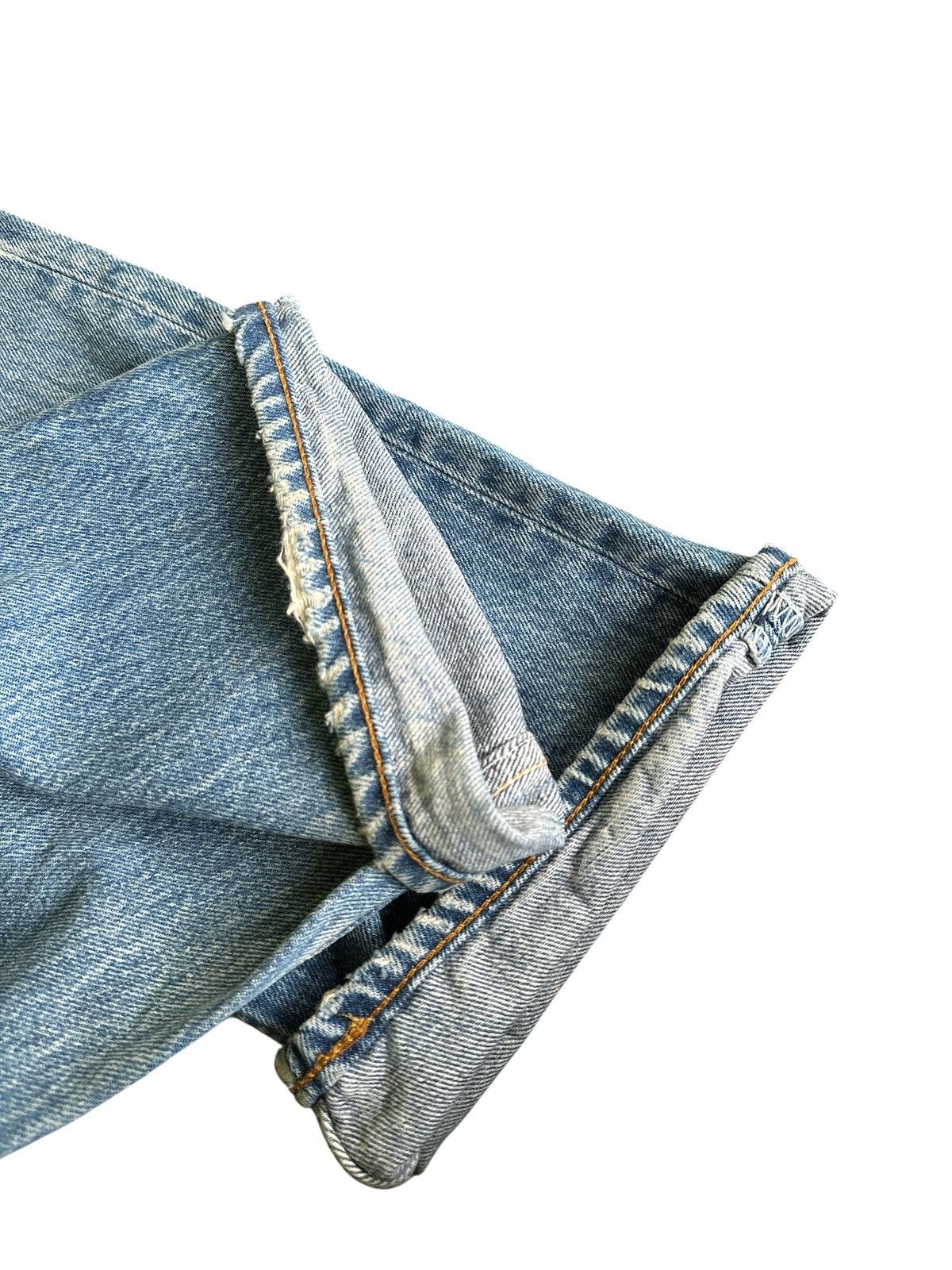 Levi's Distress Vintage Levis 80s Light Wash Black Button 33x44 Size US 33 - 11 Thumbnail