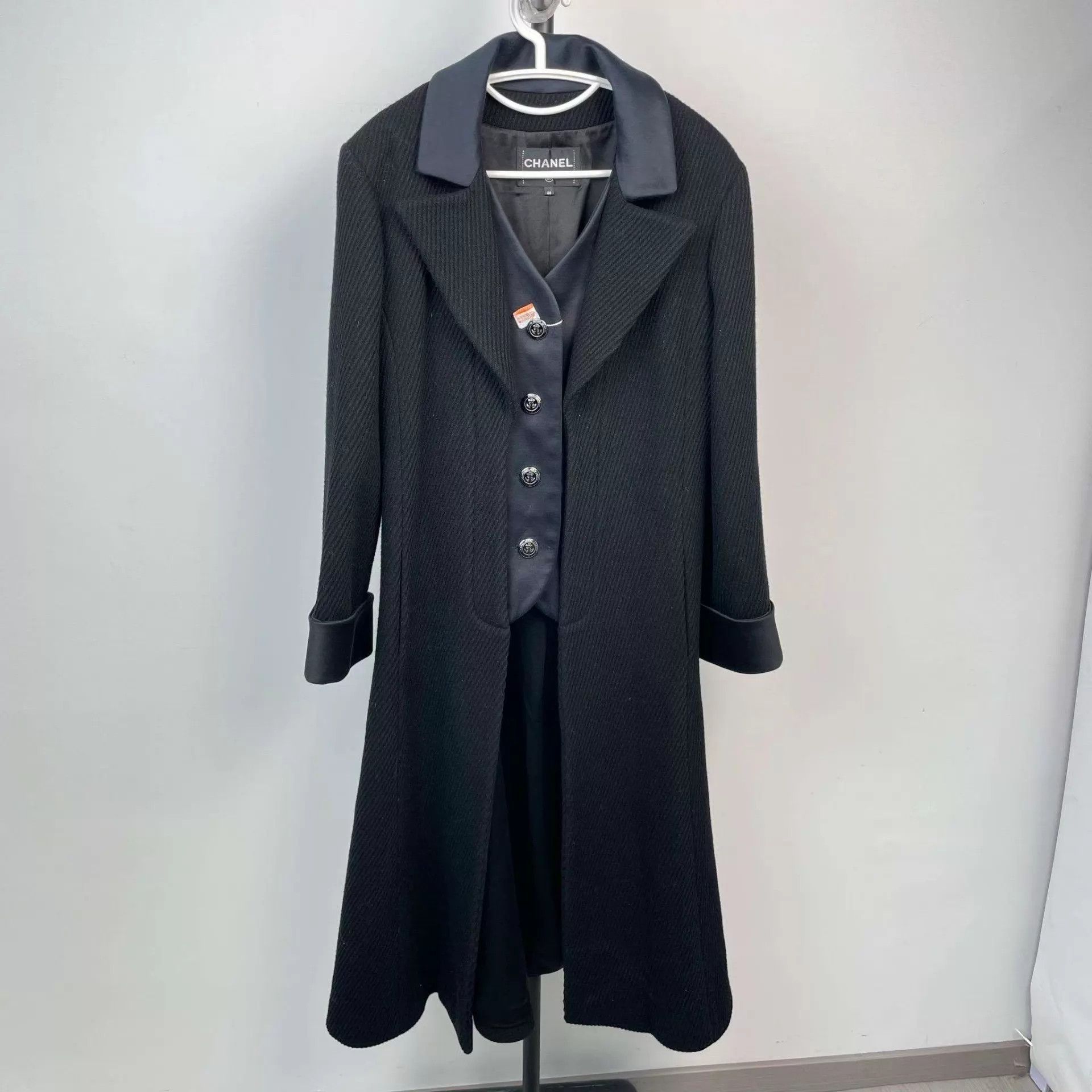 Chanel 97 New Chanel 18 Burger Cruise Uniform 46 Black Size XL / US 12-14 / IT 48-50 - 1 Thumbnail