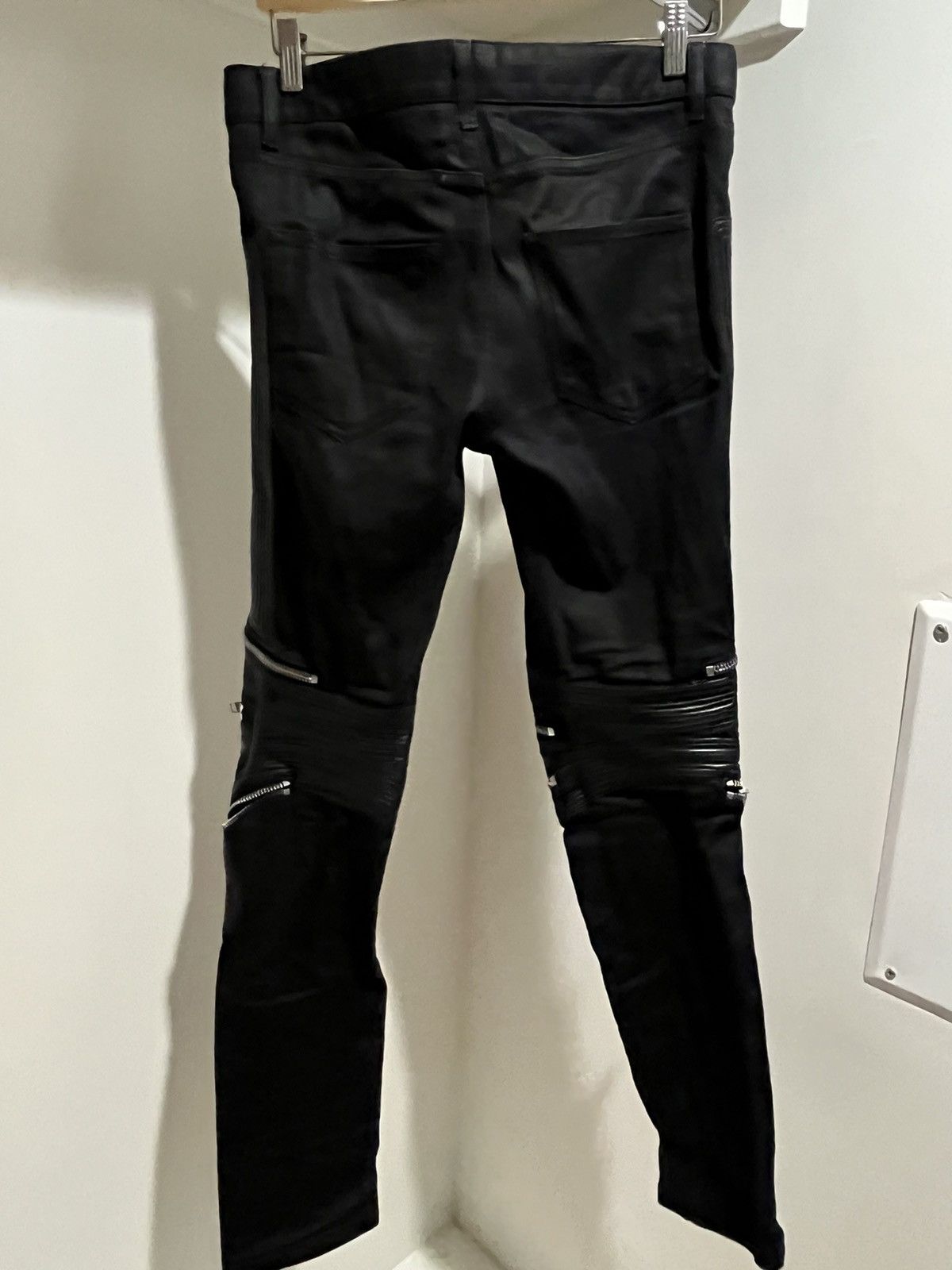 パンツ SAINT LAURENT by Hedi Slimane denim Hedi Slimane × Saint Laurent 2014 Distressed Chain Denim