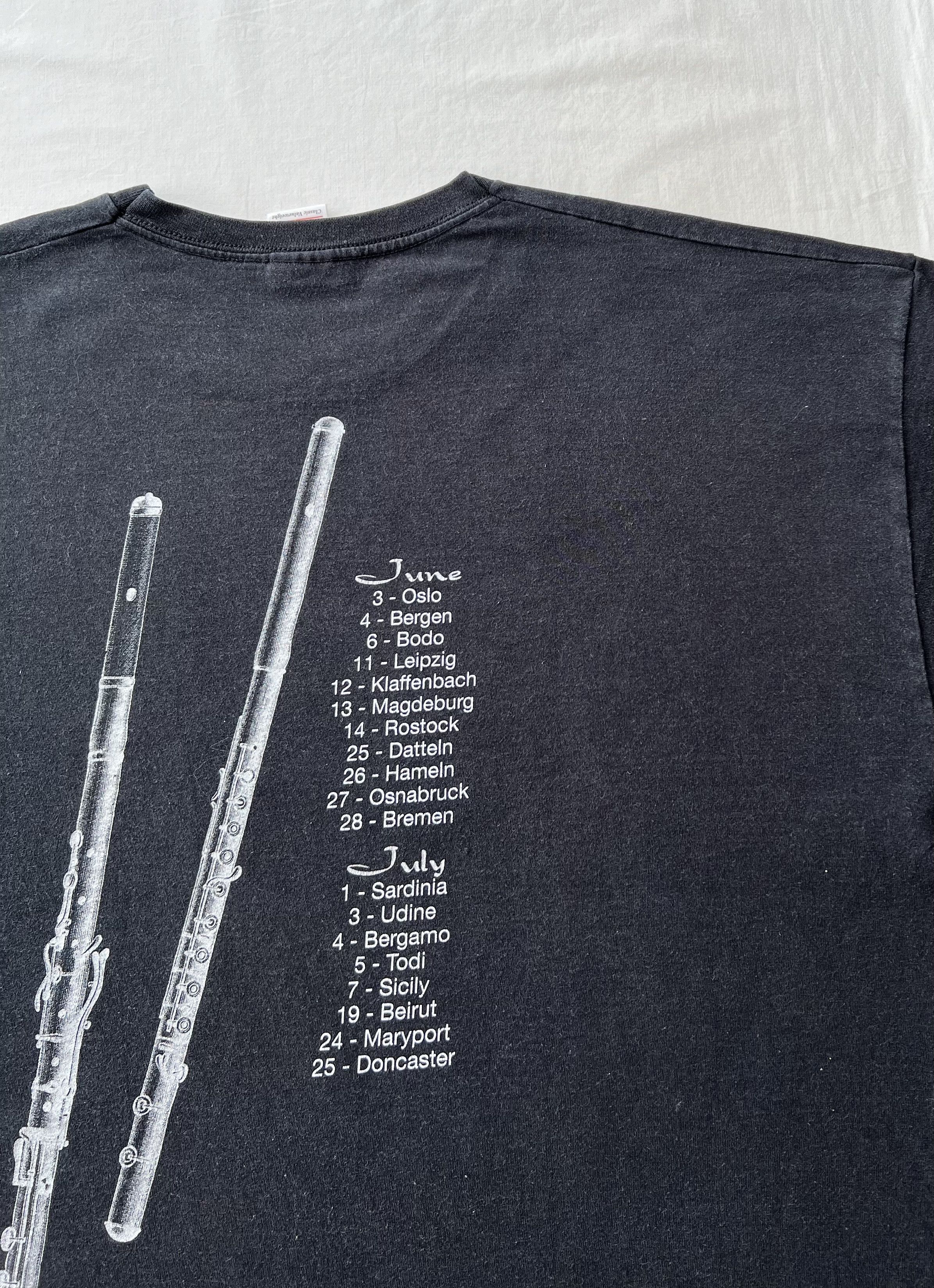 Band Tees Vintage 2000s Jethro Tull Rock Band Black T-shirt Size US XL / EU 56 / 4 - 19 Thumbnail