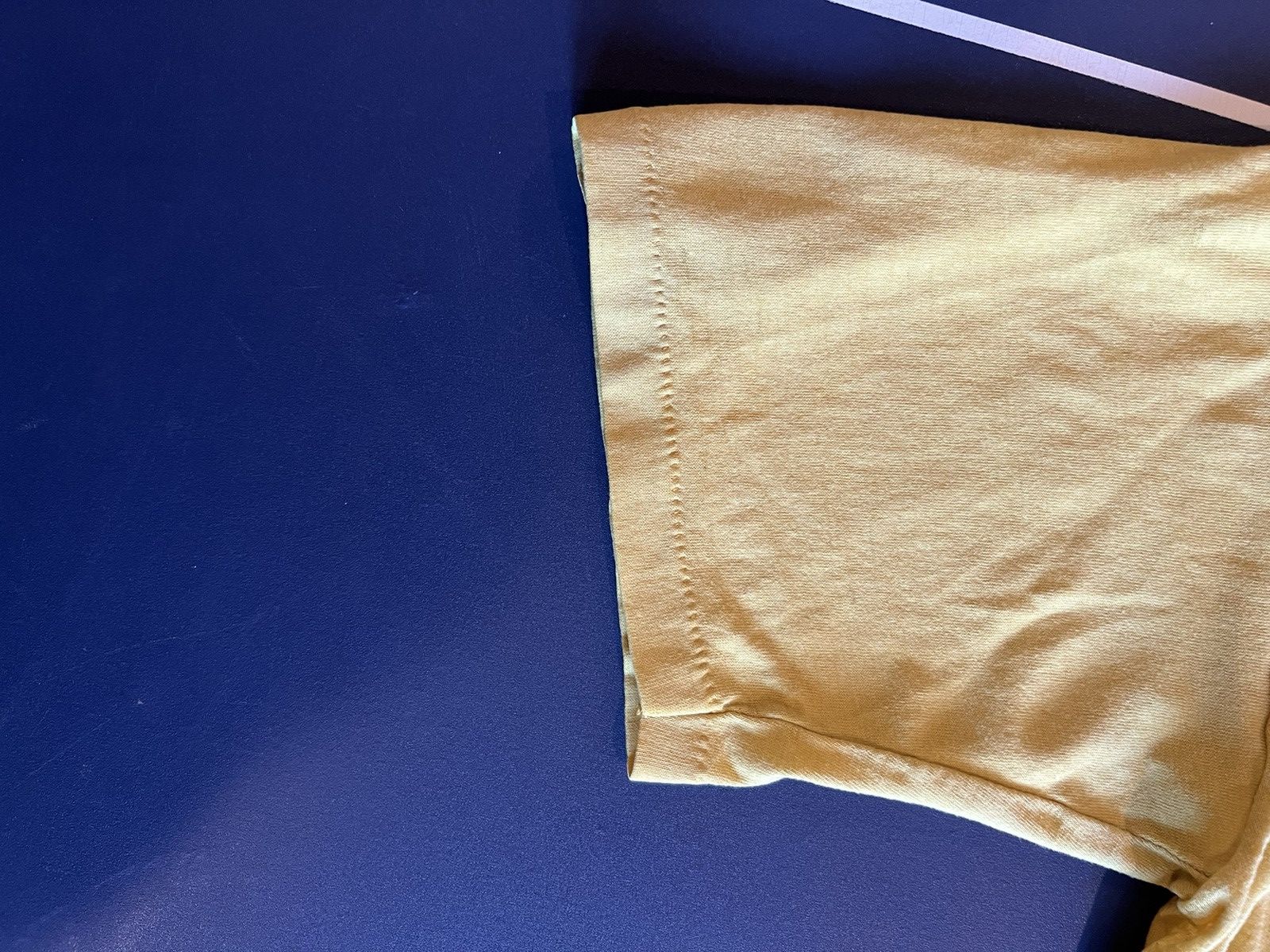 Vintage Vintage cheerios yellow shirt Size US M / EU 48-50 / 2 - 3 Thumbnail
