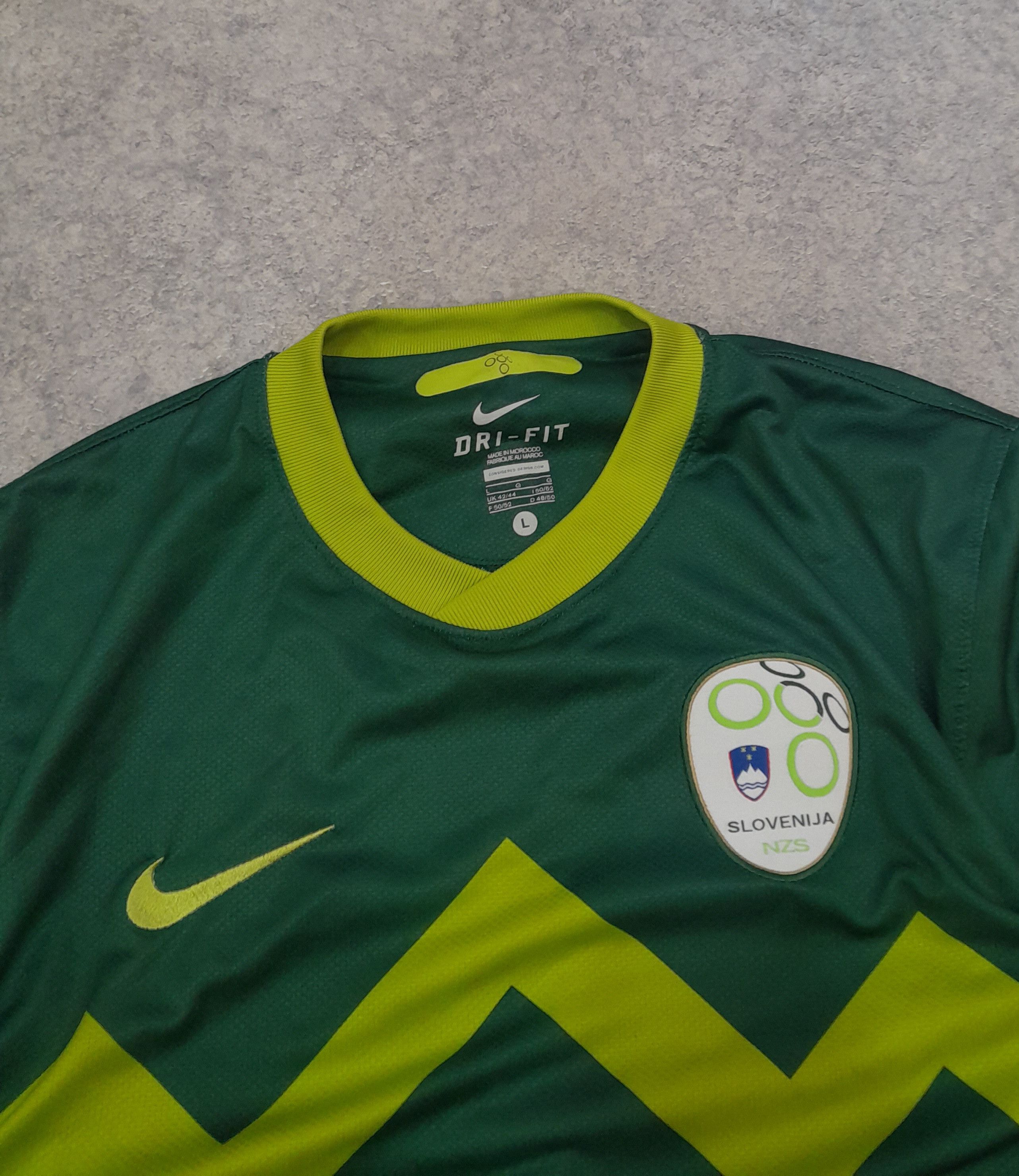 Nike Slovenia 2010/11 Size US L / EU 52-54 / 3 - 7 Thumbnail